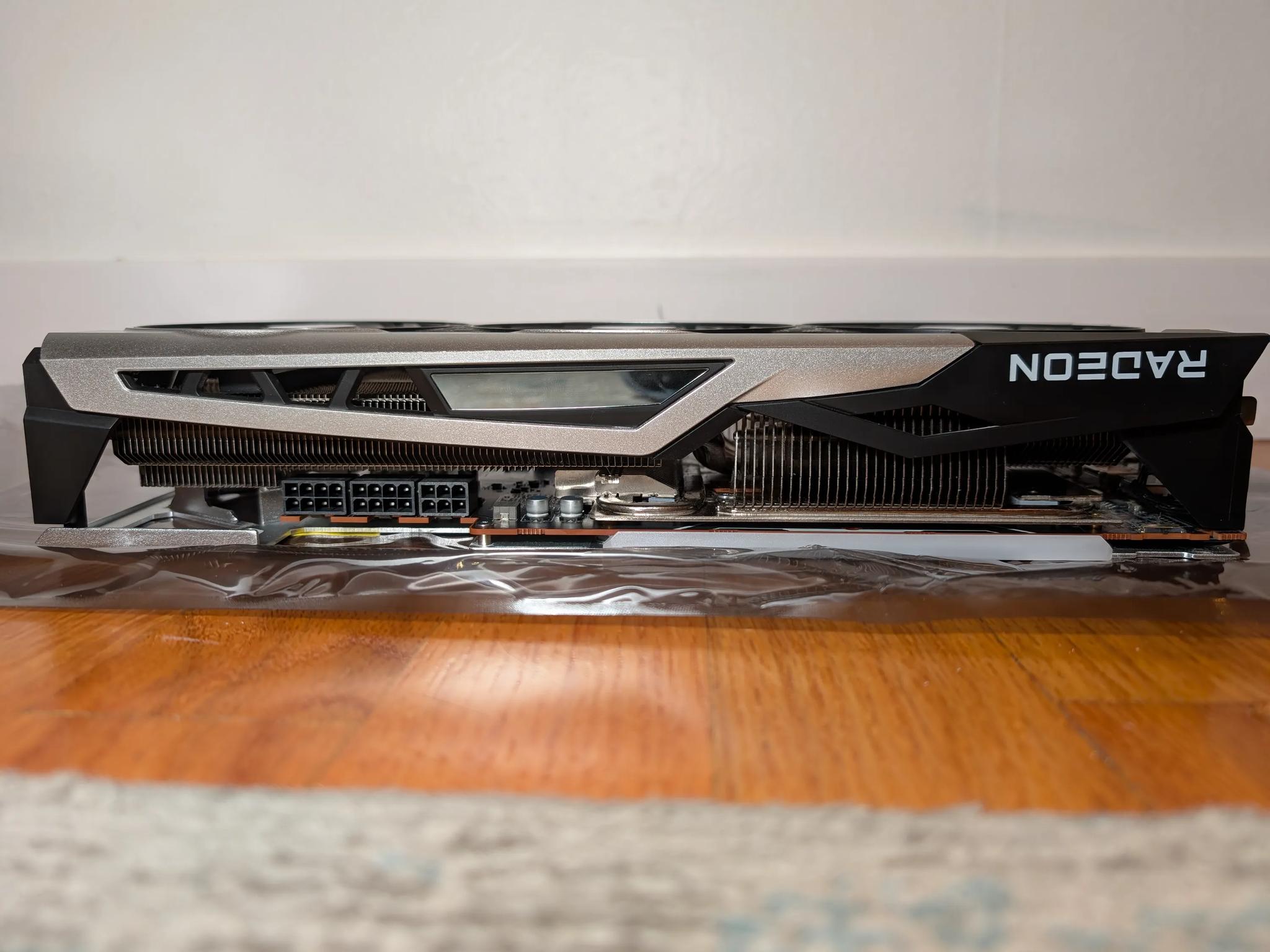 Sapphire RX 6950 XT (Like New - Original Box)