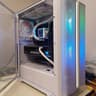[model011unit1] White 1440p Gaming Mid-Tower (RTX 4070 Ti Super + Ryzen 7 9800X3D + 32GB DDR5)