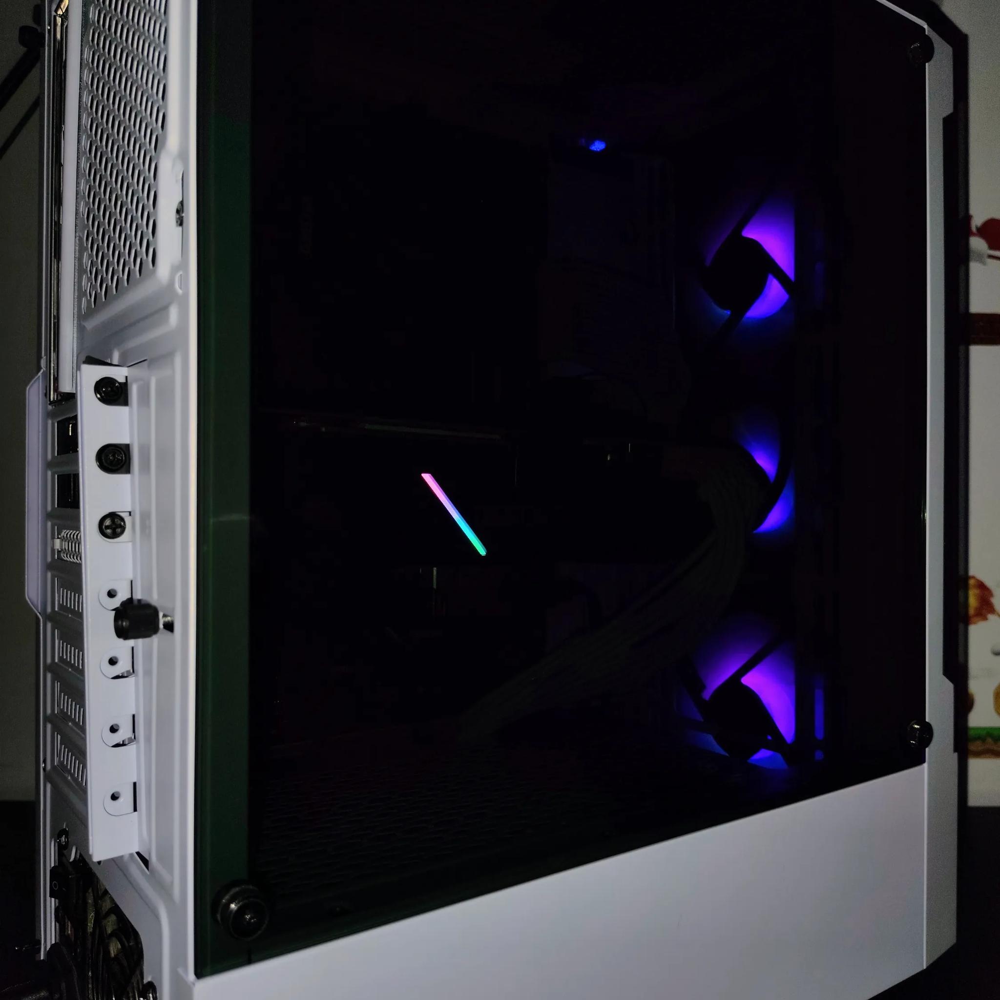 RTX 2070S | Ryzen 5 5600G | 16GB | 2.5 TB | Launchbox