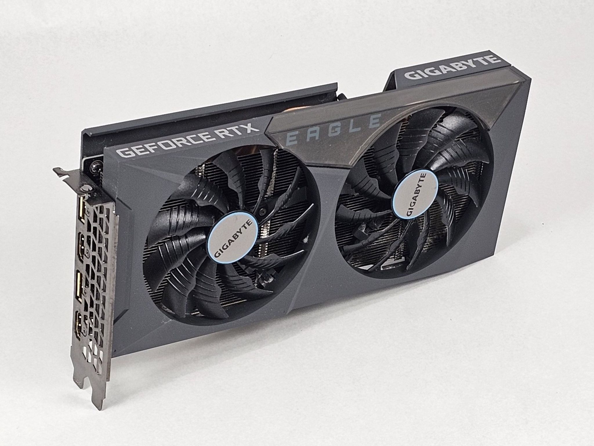 RTX 3060 Ti Gigabyte EAGLE 8GB