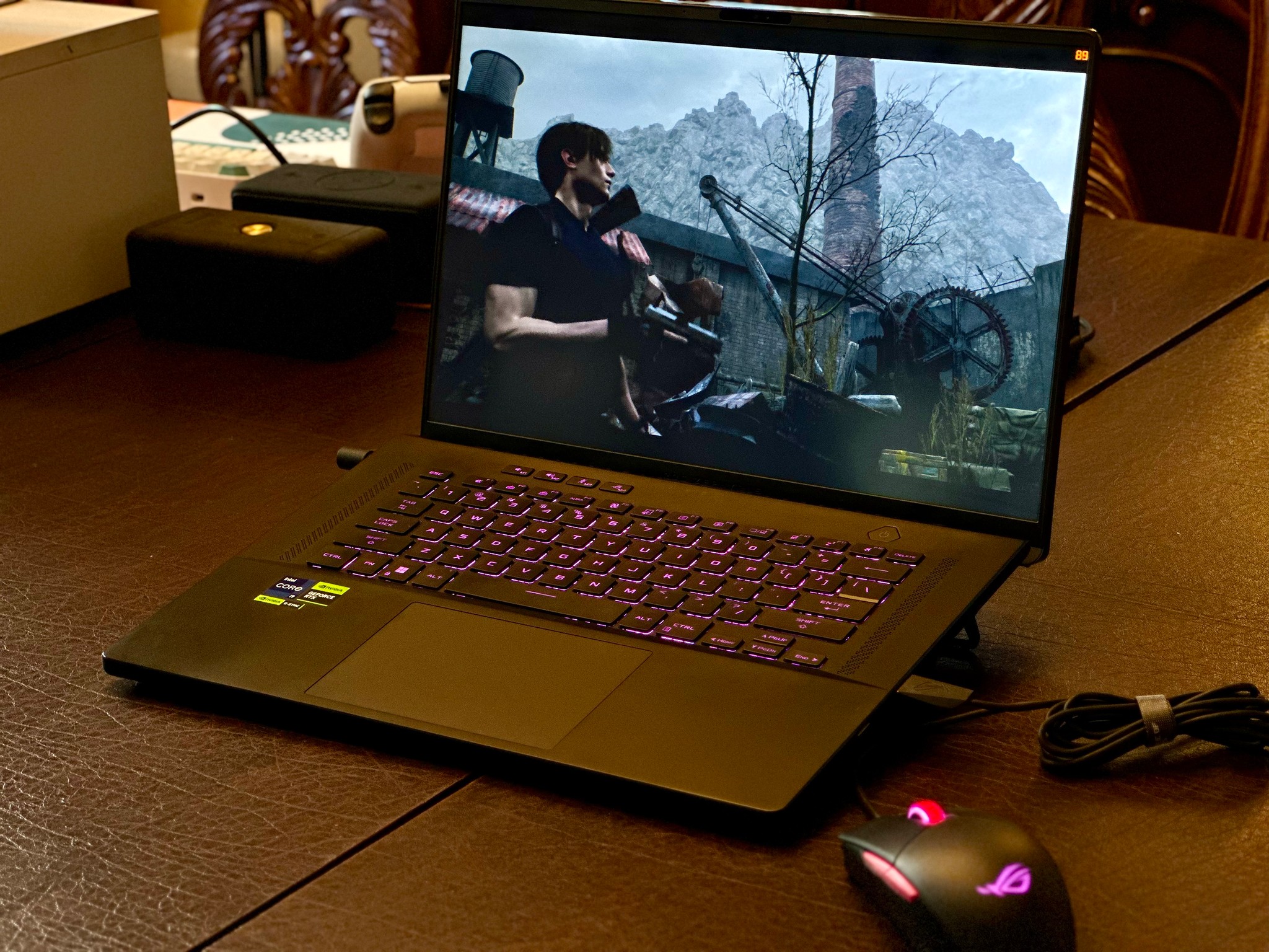 ASUS ROG Zephyrus M16 16” 240Hz 1600p RTX 4070 13900H 32GB Gaming Laptop w/ Mouse and Bag