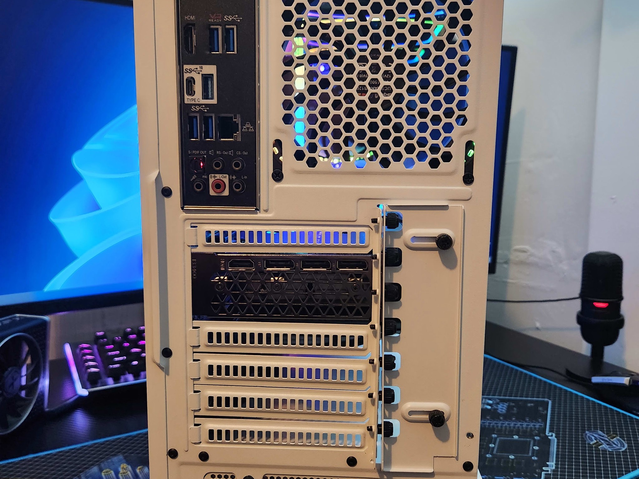 Custom AMD Ryzen 5700X | Nvidia RTX 3070 Gaming PC