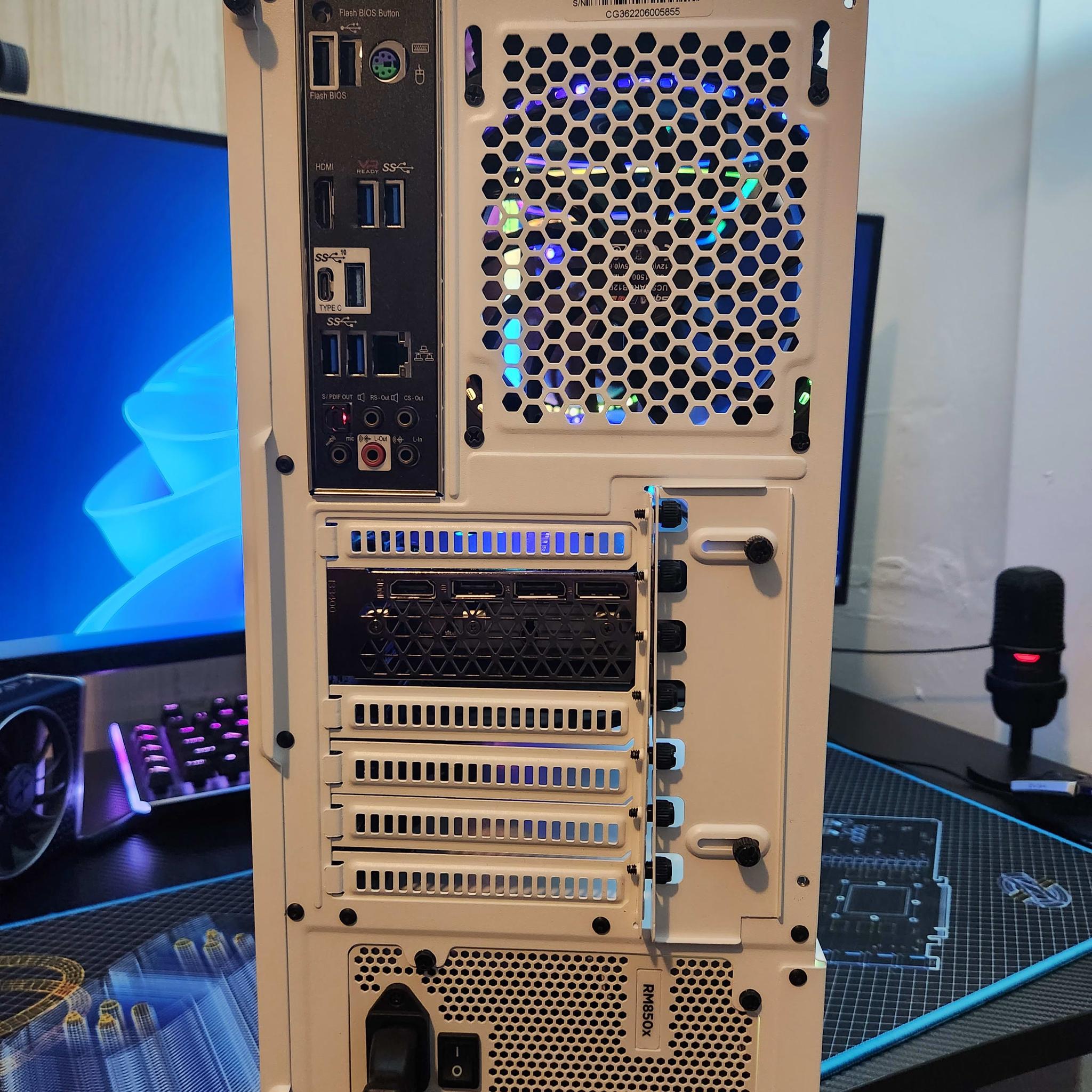 Custom AMD Ryzen 5700X | Nvidia RTX 3070 Gaming PC