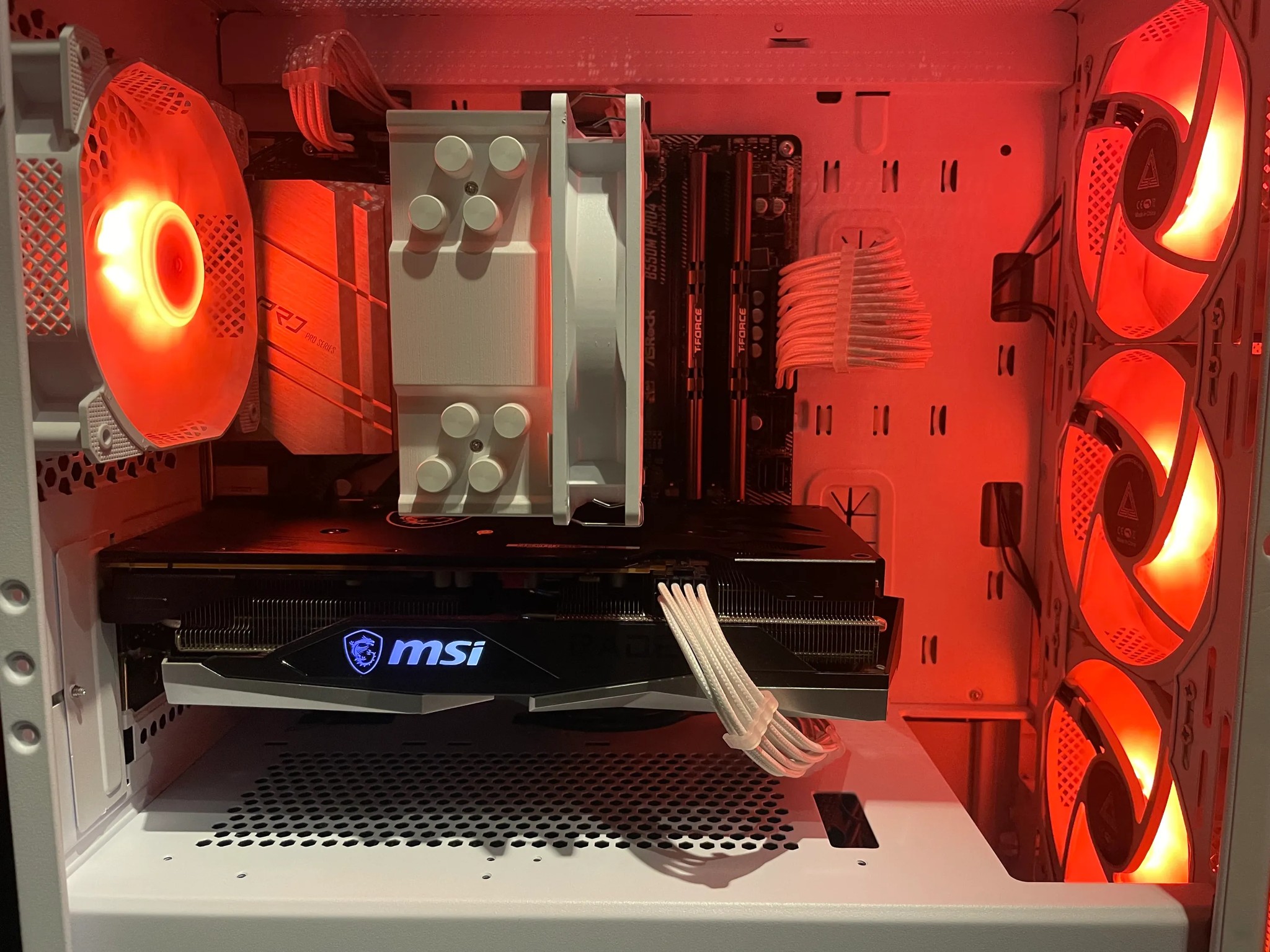 ‼️Budget‼️White PC Ryzen 5 5600 | RX 6600 XT 8 GB | Windows 11 Home | WIFI and Bluetooth!!!