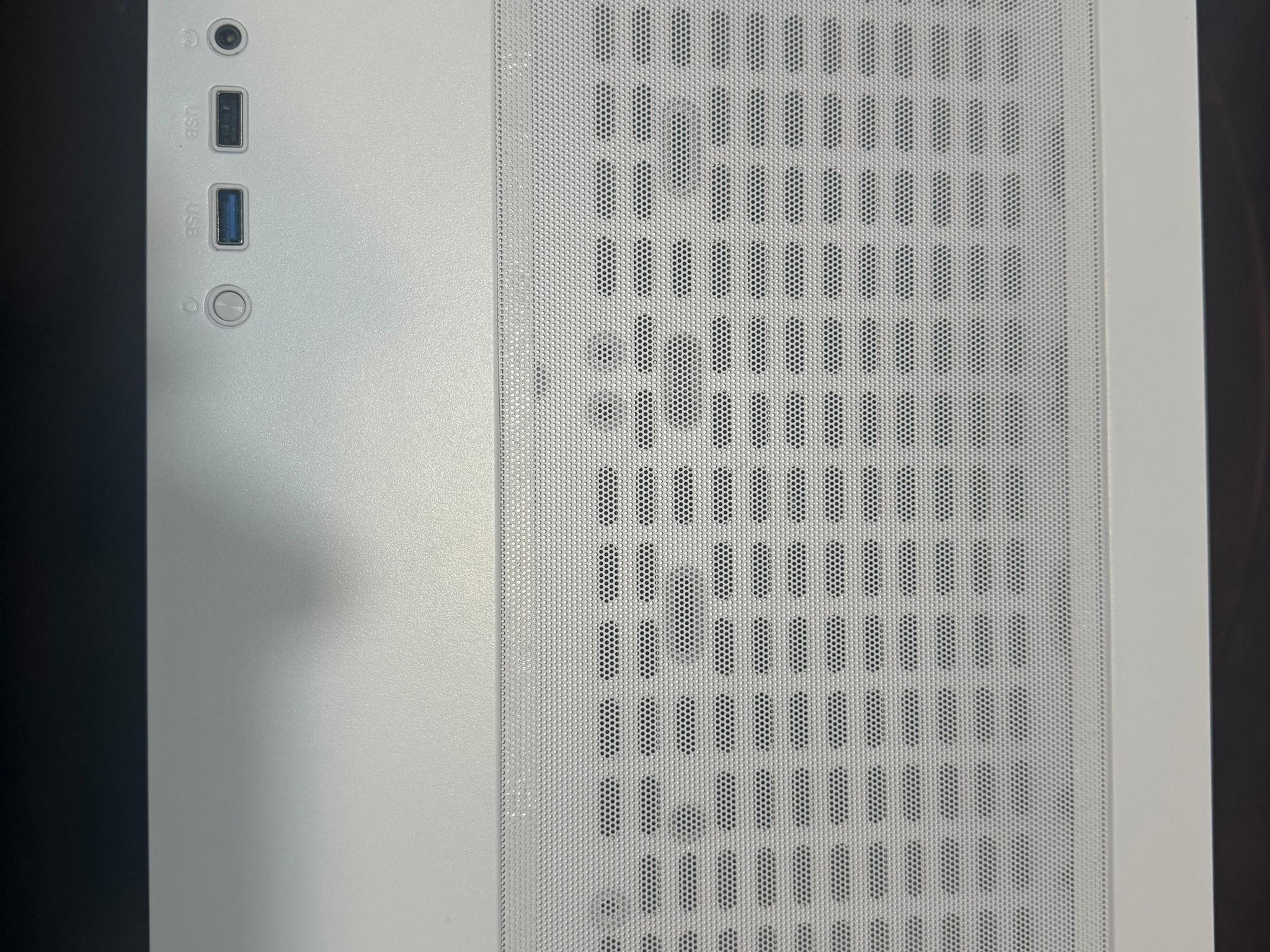 Amd Ryzen 7 5700G Rx 6650xt 1TB nvme ssd windows 11