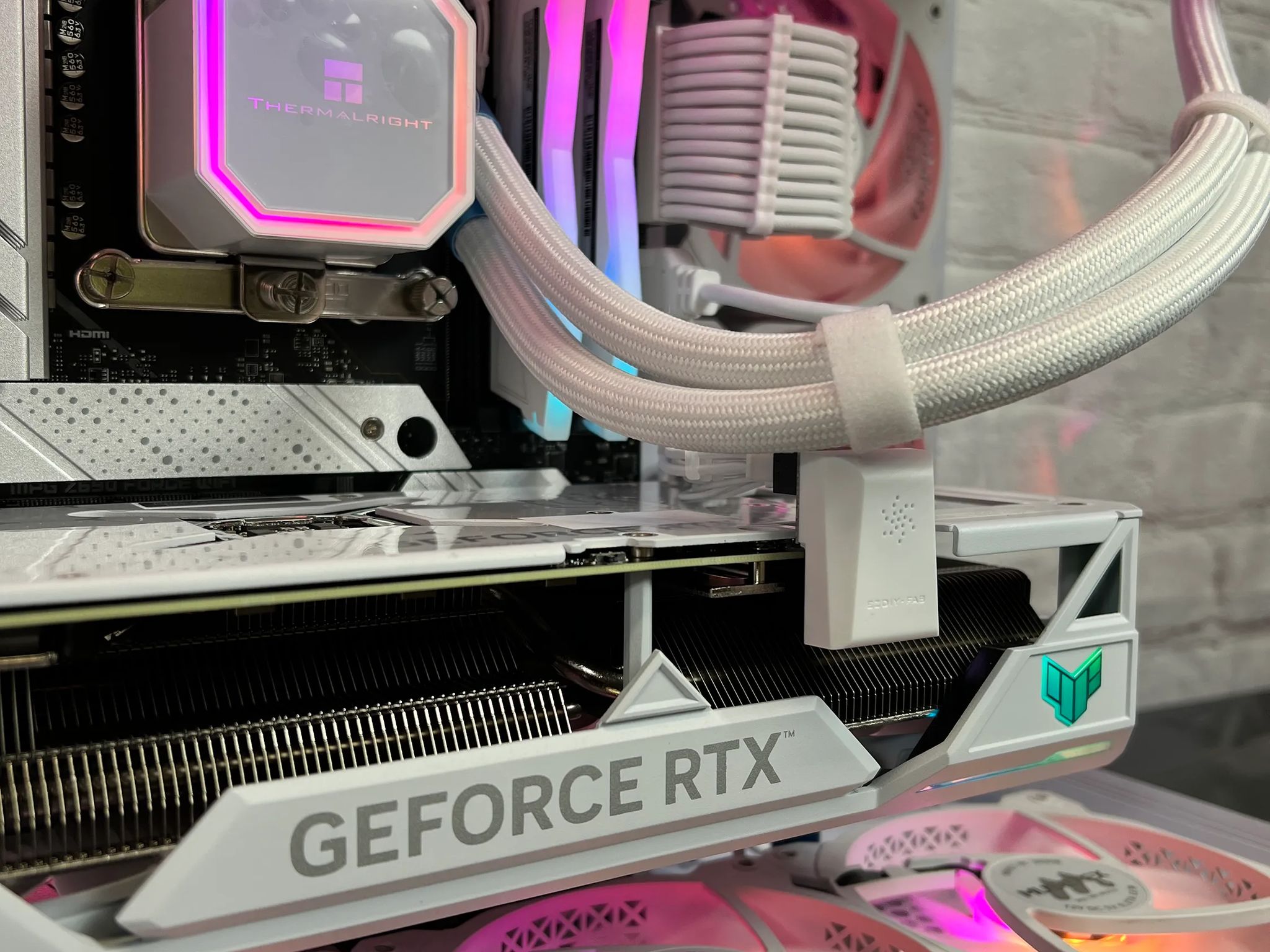 Intel i7 13700K RTX 4070 TI 32GB DDR5 RAM 2.5TB M.2 WIFI 6E/Bluetooth Win 11 Pro Gaming PC