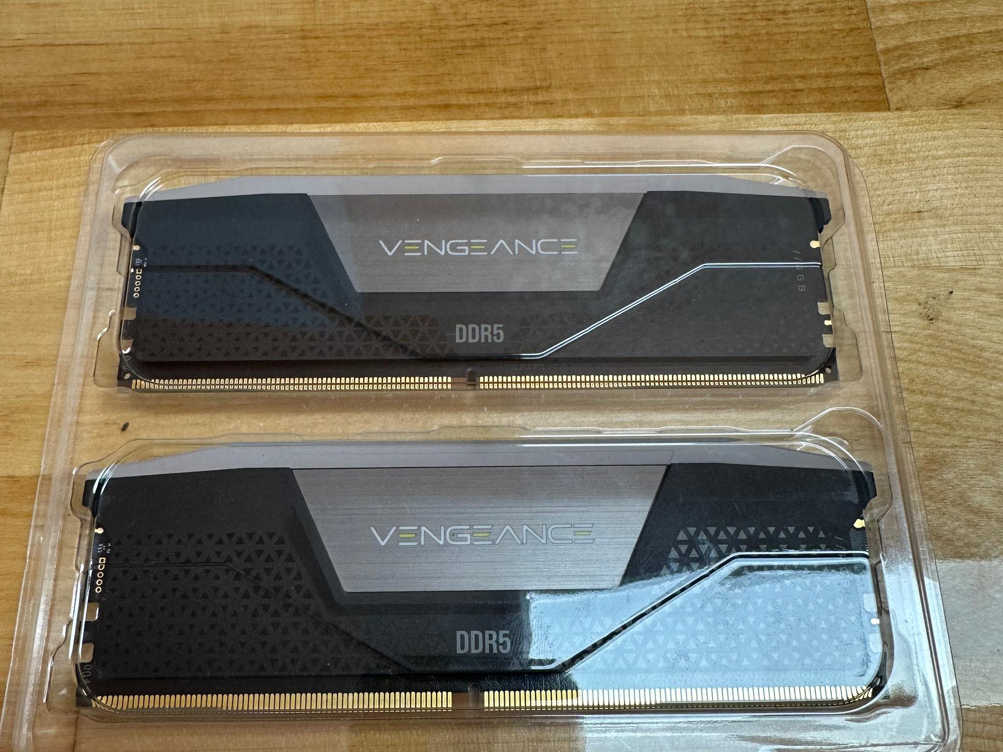 16GB DDR5 Corsair Vengeance RGB 5200mt/s