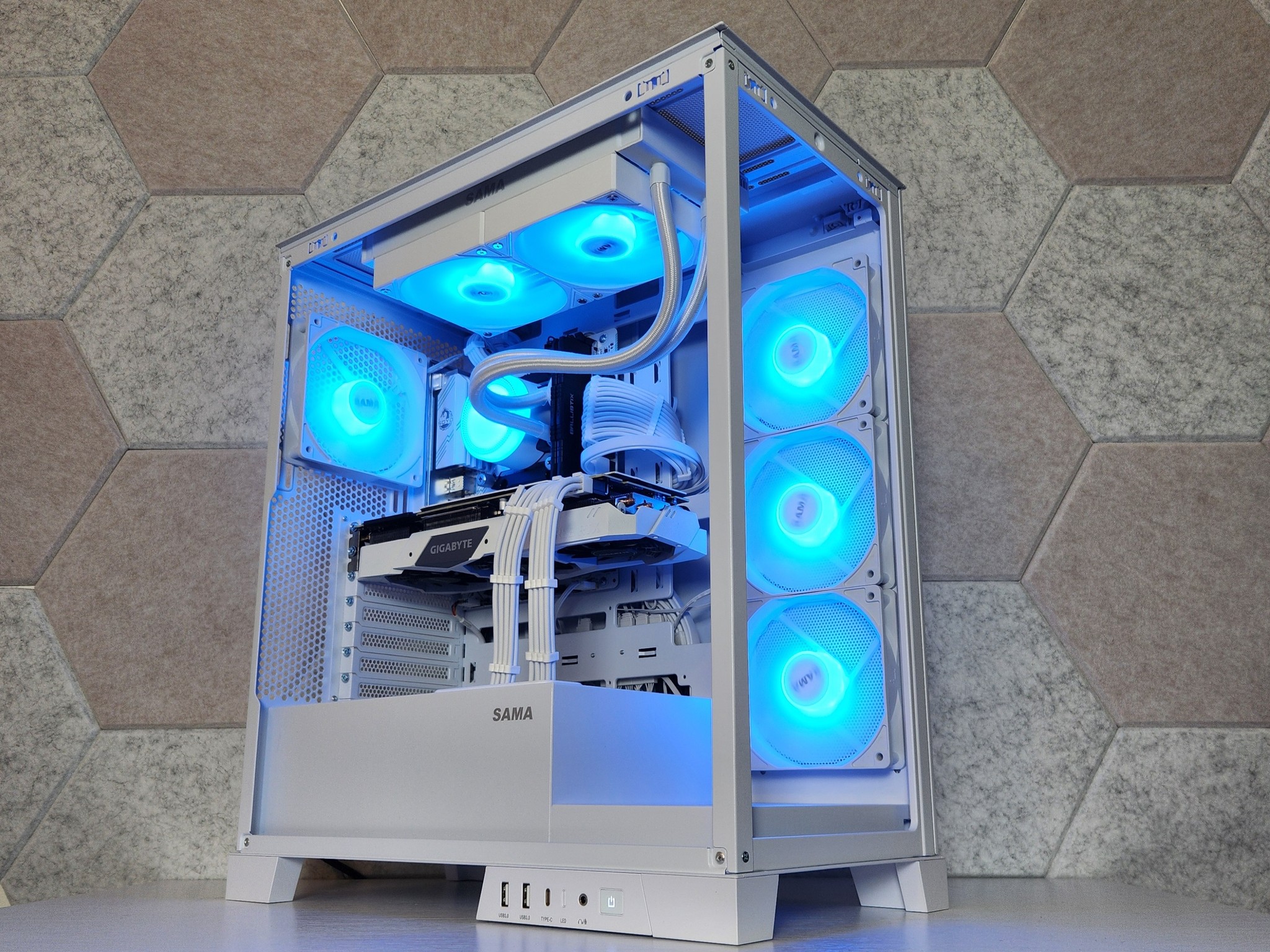 🤍Gaming PC | RTX 2070 Super | Ryzen 5 3600 | 16GB RAM | 512GB NVME SSD | WIFI/BT | Windows 11