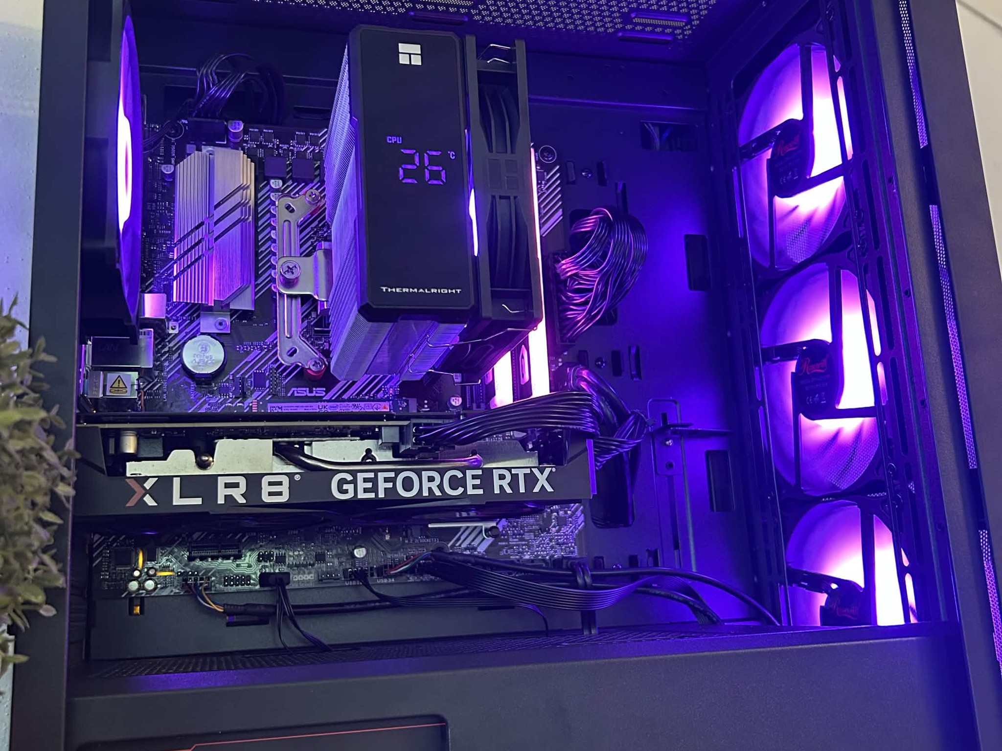 Gaming PC - GeForce RTX 4060 - Ryzen 5 5500 - 16GB RGB RAM - 1TB SSD Storage - WiFi & Bluetooth