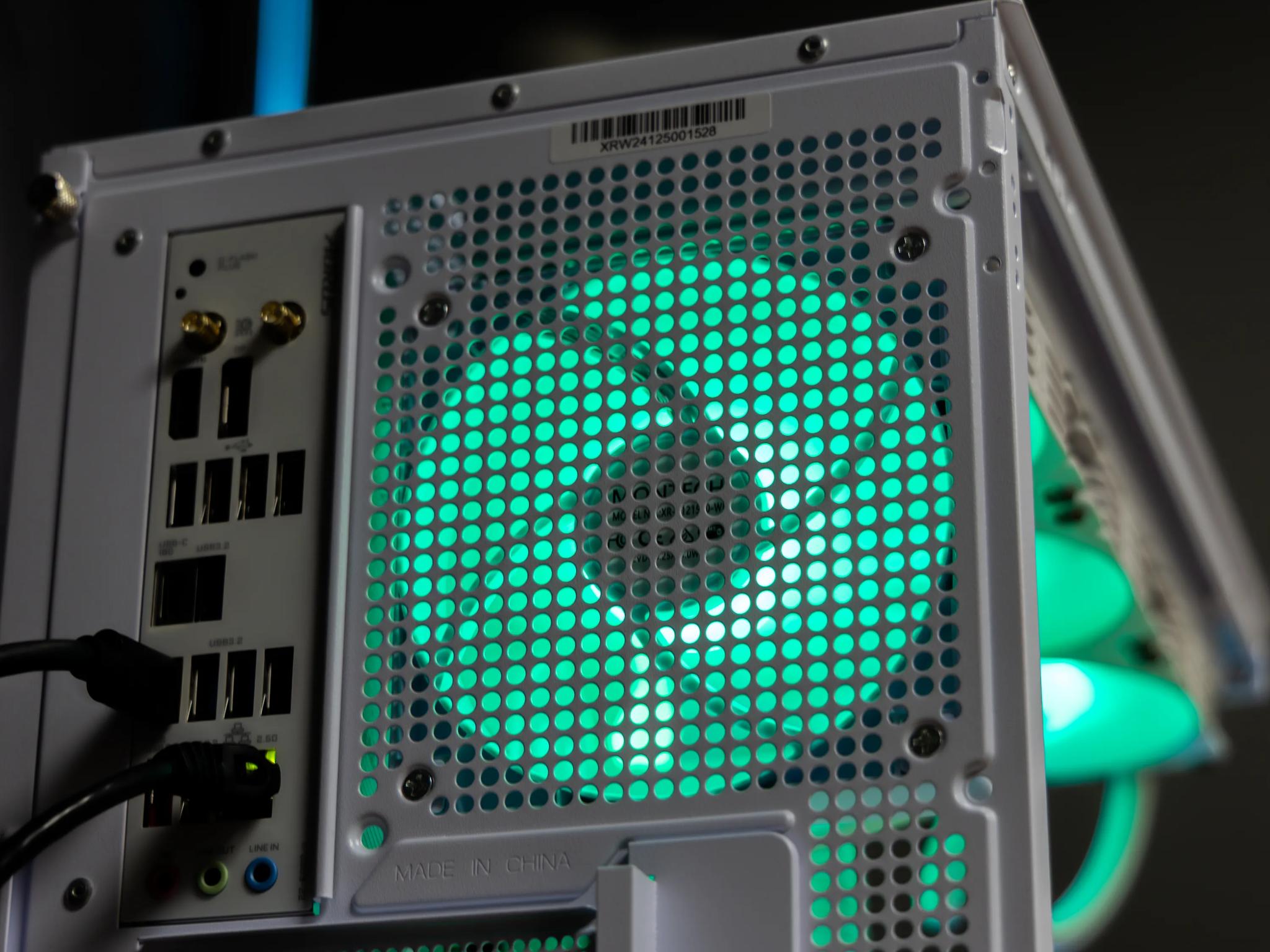 👁️ Gorgon 👁️ RX 9070XT / AMD R7 9700X / 2TB NVME / 32GB DDR5 RAM / 360 AIO / Windows 11 Pro