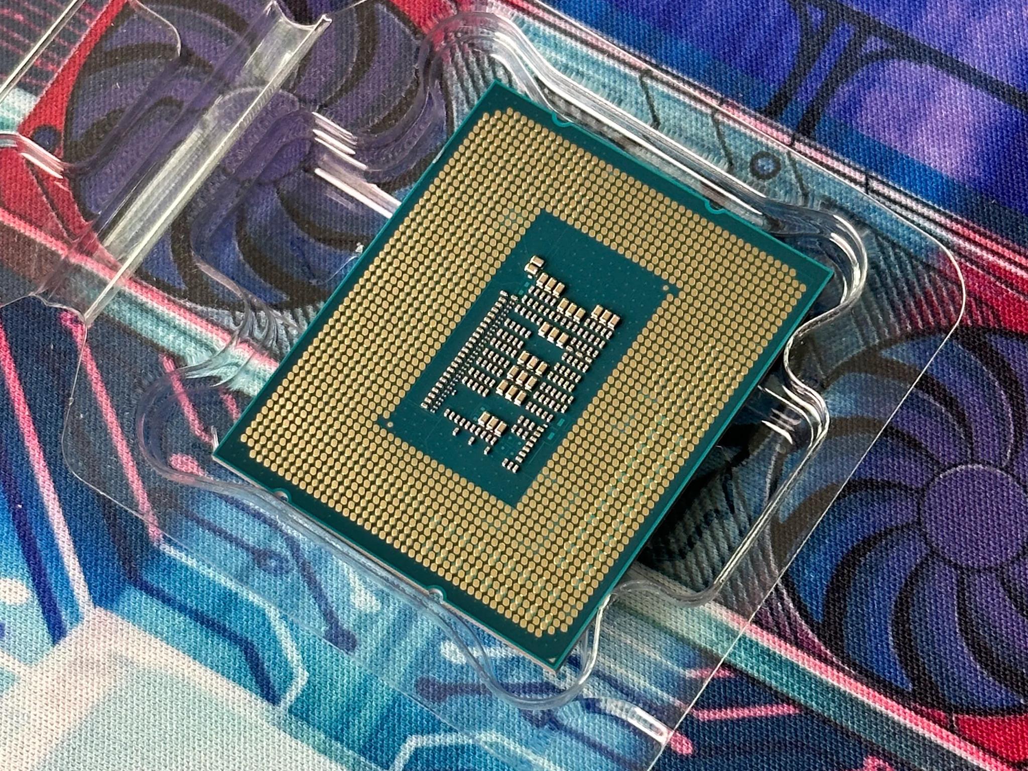 Intel Core i3-12100F