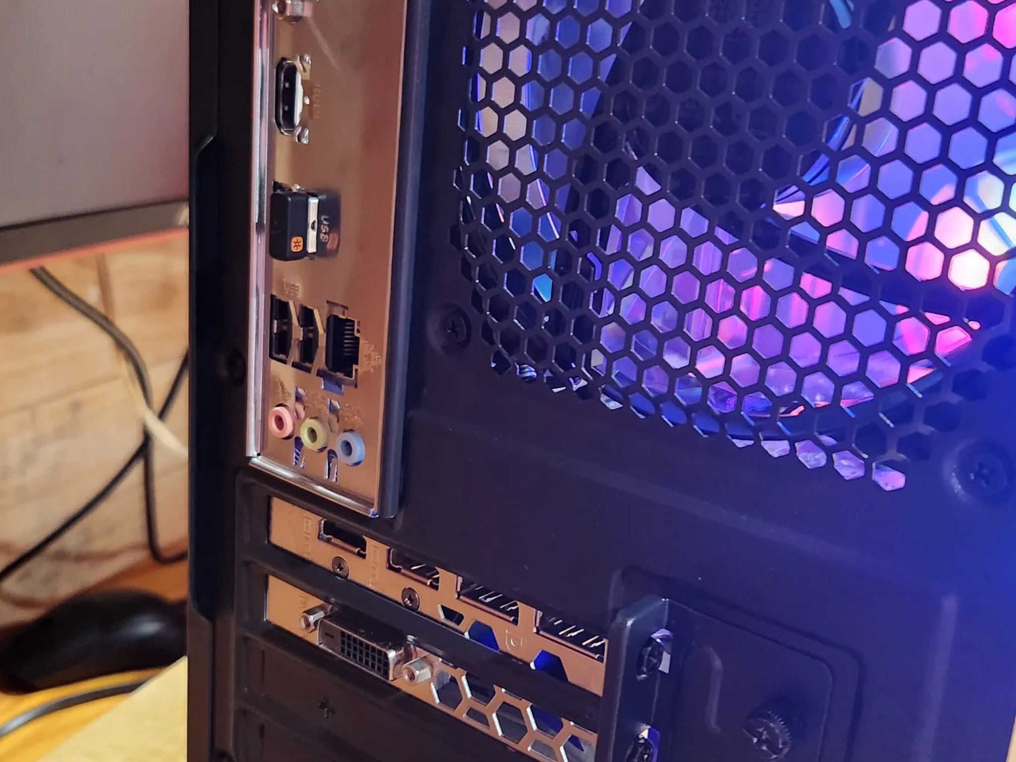 GAMING PC i5-7400 16GB RAM 512GB SSD RX 580 8GB