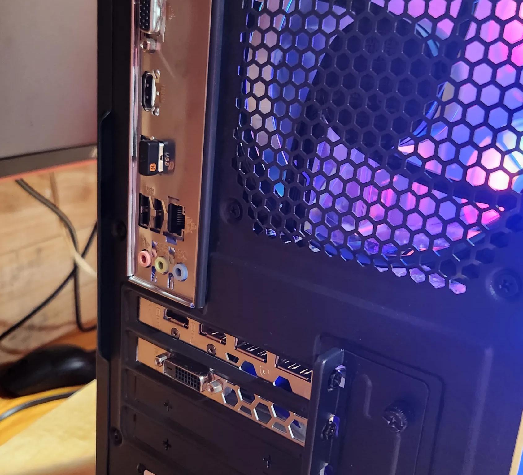 GAMING PC i5-7400 16GB RAM 512GB SSD RX 580 8GB