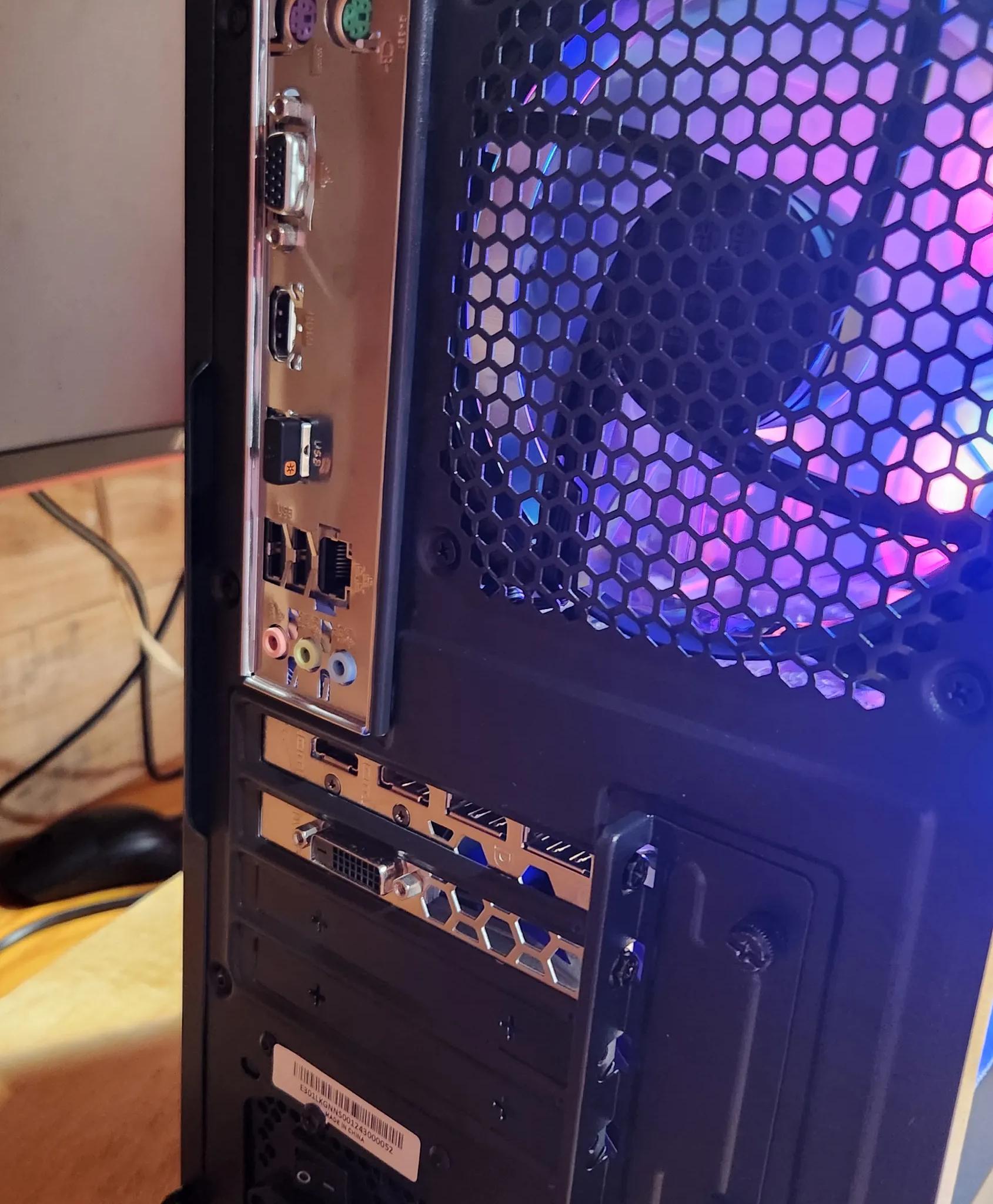 GAMING PC i5-7400 16GB RAM 512GB SSD RX 580 8GB