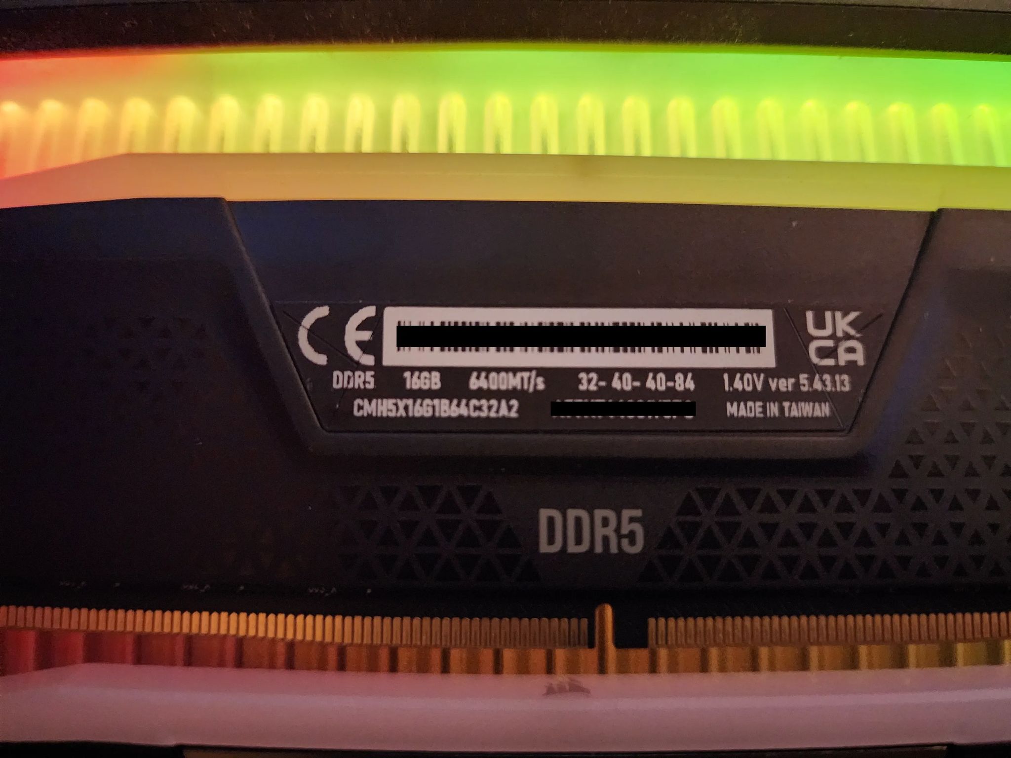 Corsair VENGEANCE RGB 32GB (2x16GB) DDR5 DRAM 6400MT/s