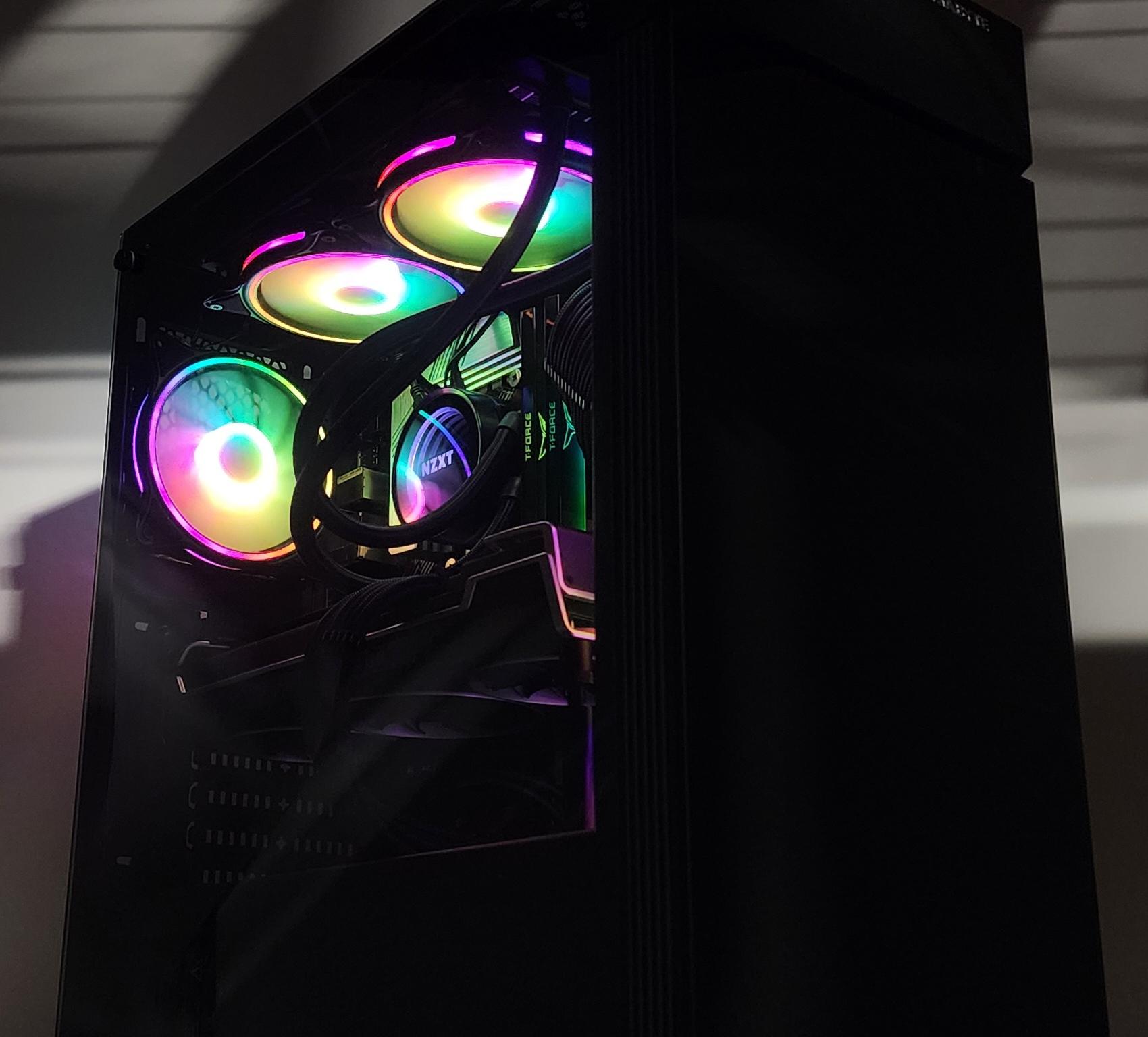 Gaming PC Ryzen 7 5700X 16GB RAM 500GB SSD RX 6750 XT 12GB Windows 11 Computer