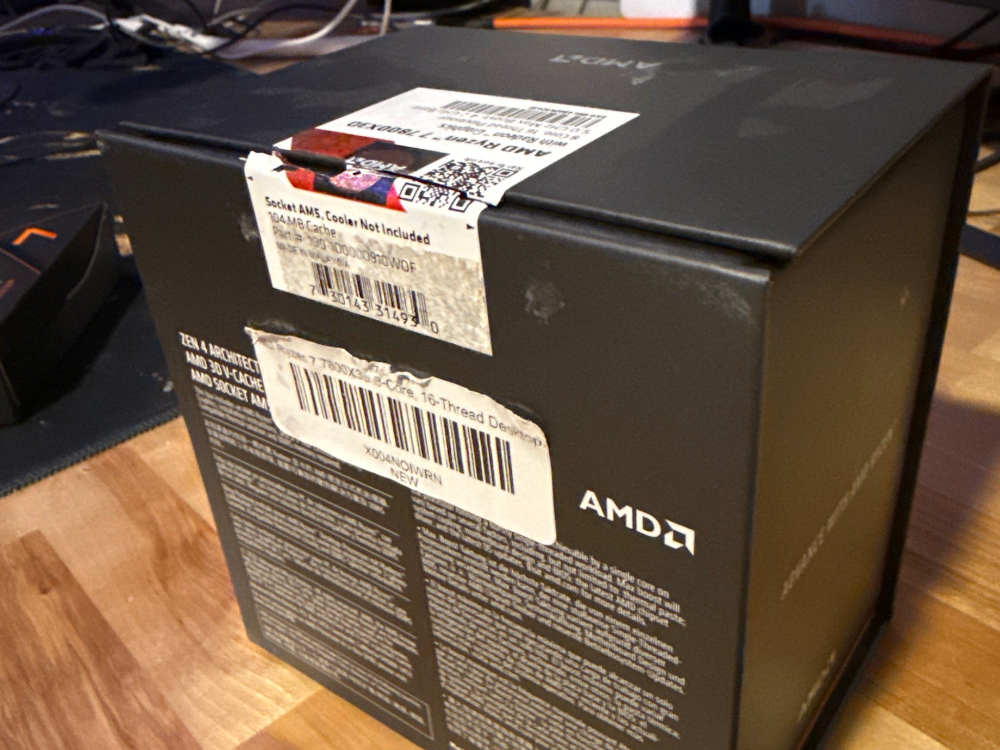 AMD Ryzen 7 7800X3D