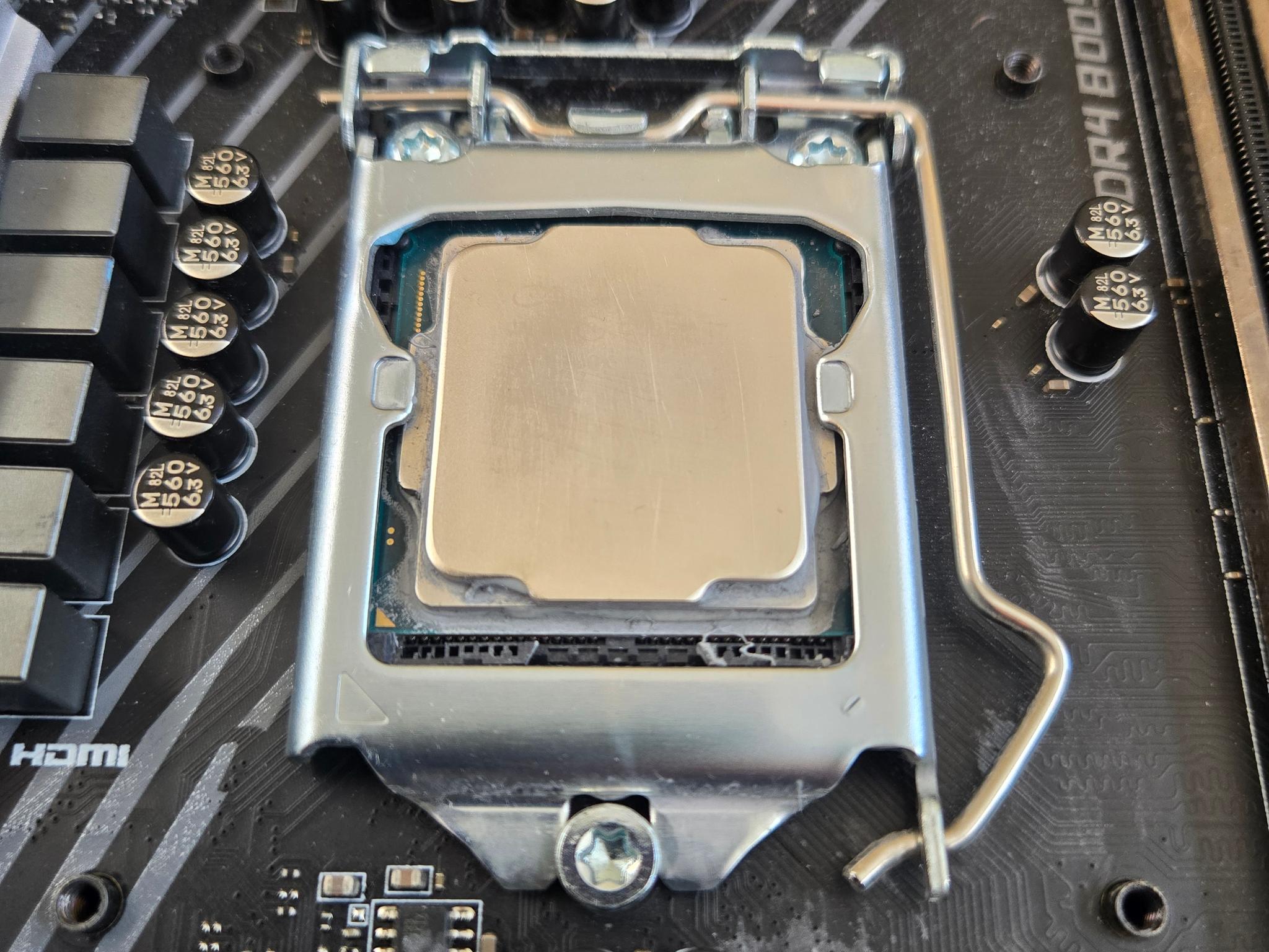 i7-8700K + Z370 Gaming Pro Carbon AC Bundle - Used