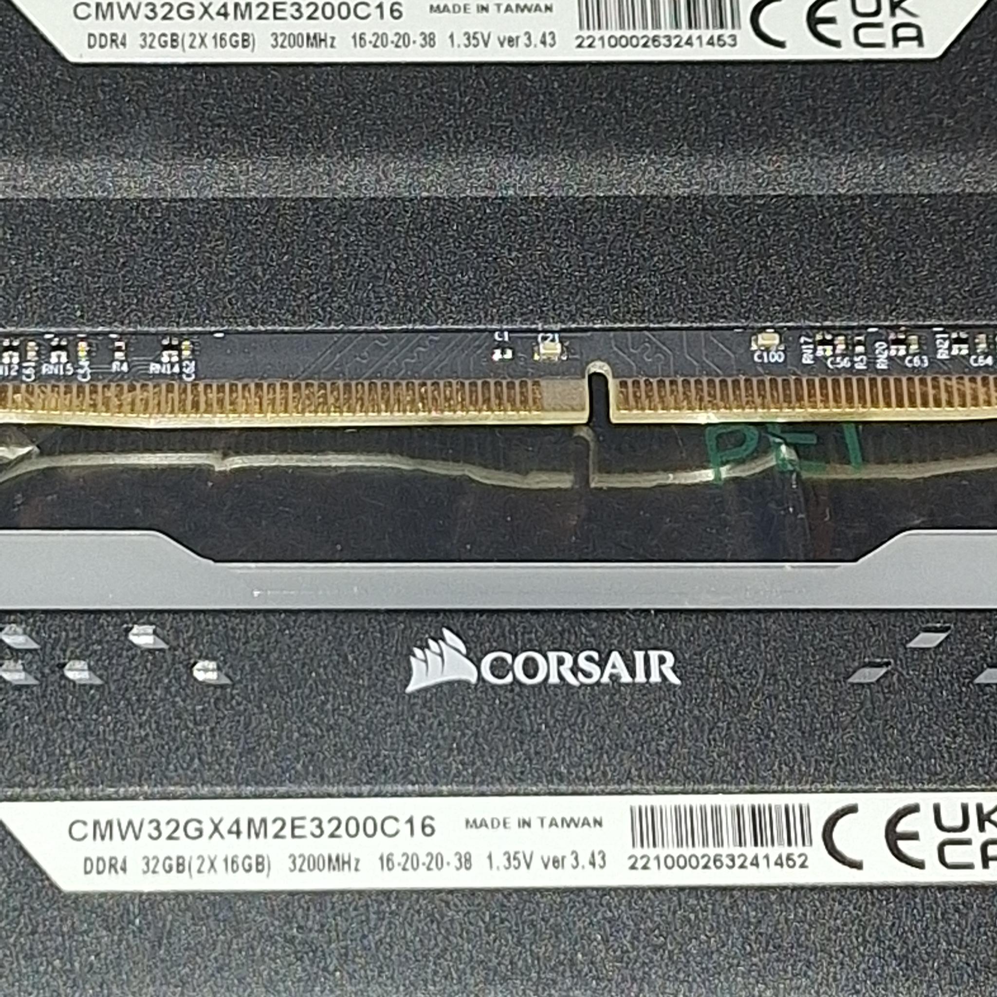 Corsair Vengeance RGB Pro 32GB DDR4-3200 (2x16GB)