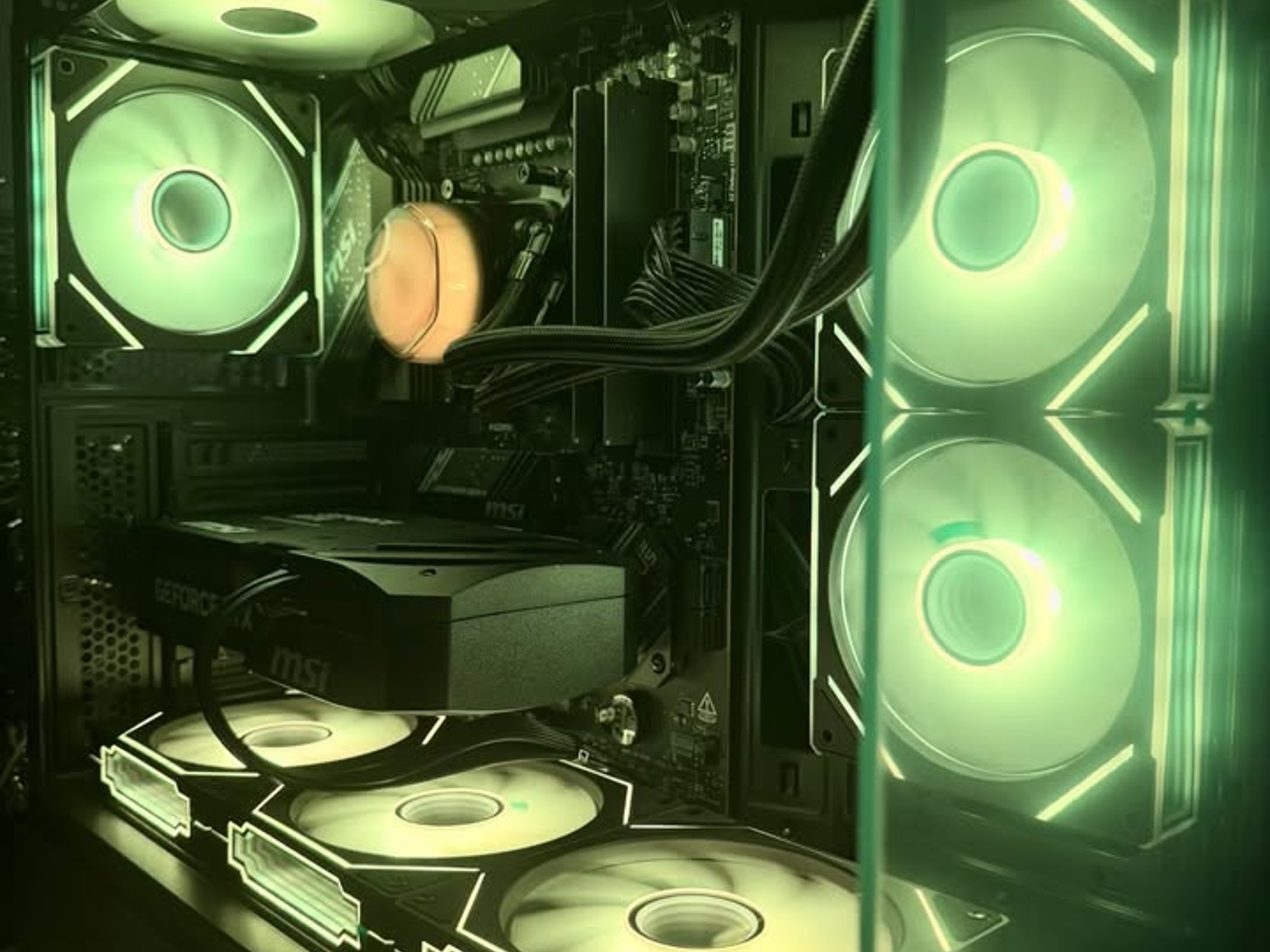 ⚡Ryzen 7 9700X + RTX 5070 | 32GB RAM| Windows 11 Pro " The VoltForge"⚡