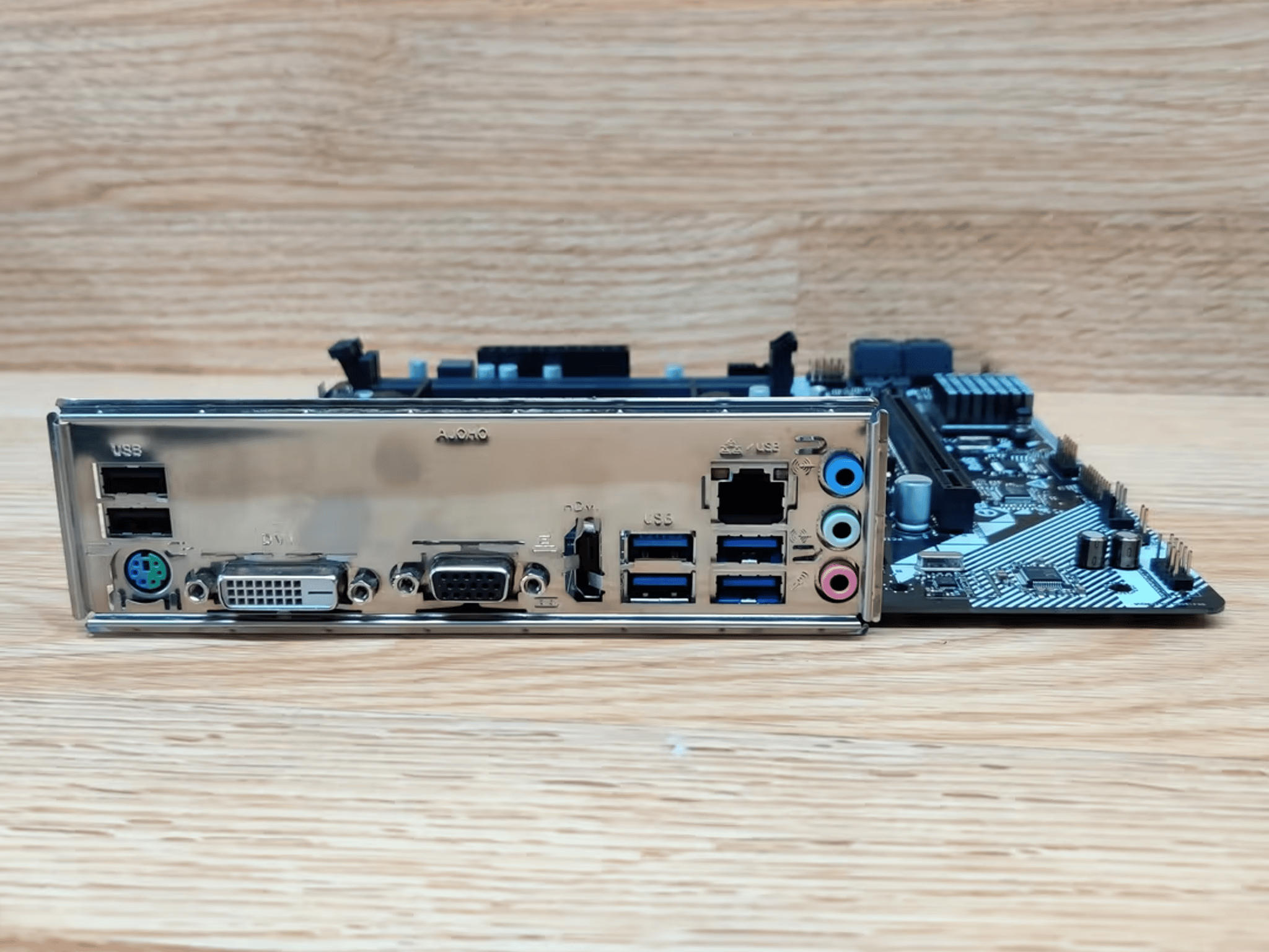 Used ASRock B450M-HDV R4.0 mATX for graybird123