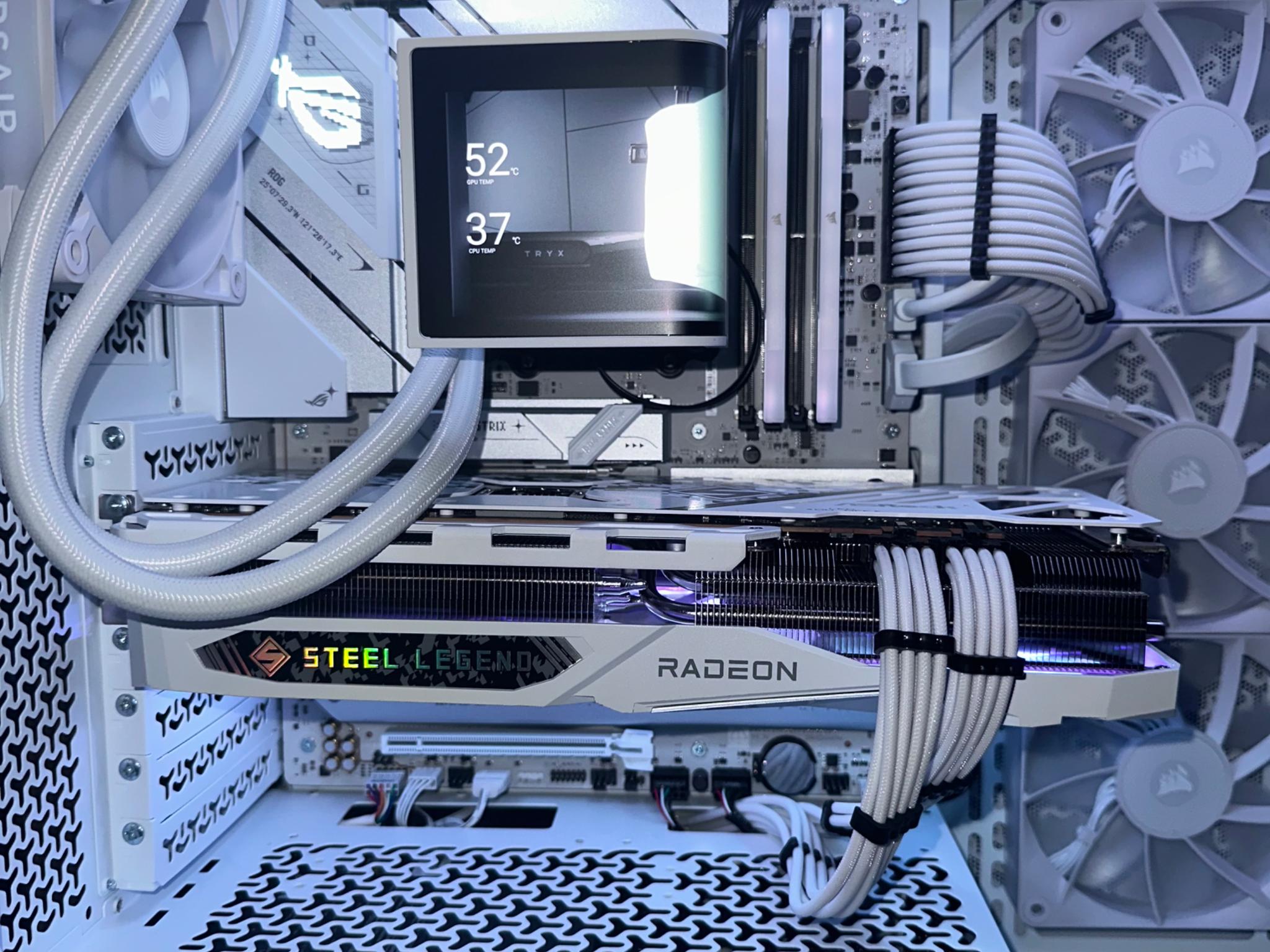 WHITE ASRock Steel Legend Radeon RX 7800 XT 16GB