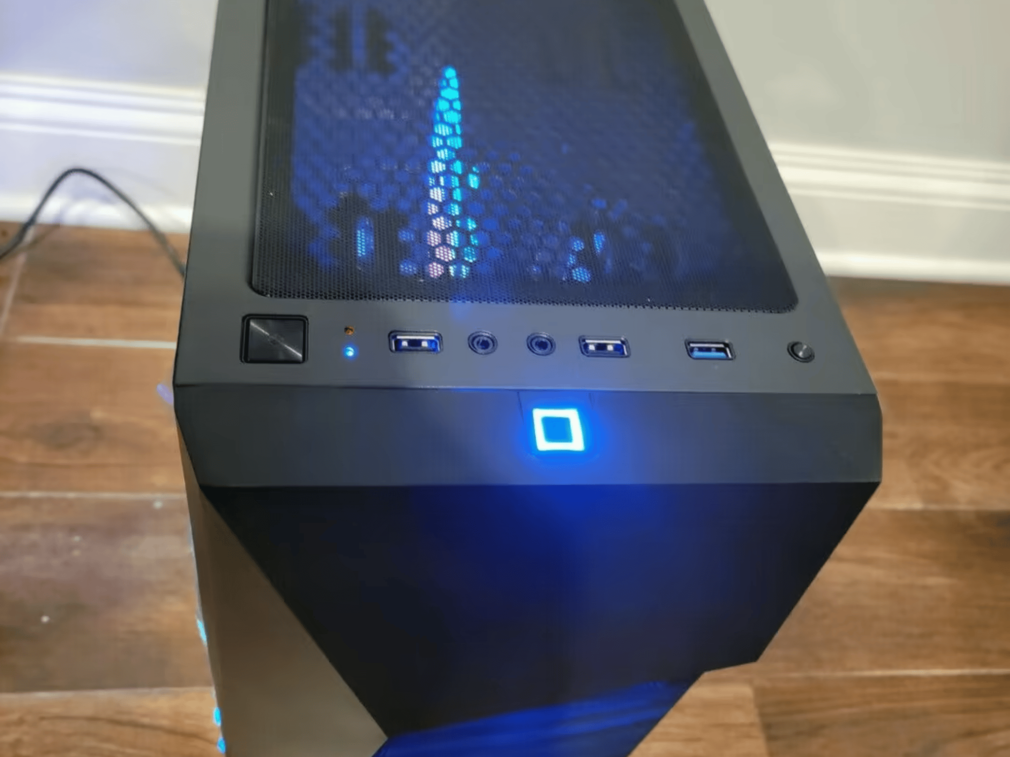 GAMING PC INTEL i5 AMD R9 270X 2GB 16GB RAM 256GB SSD + 1TB HDD W10 BUNDLE WIFI