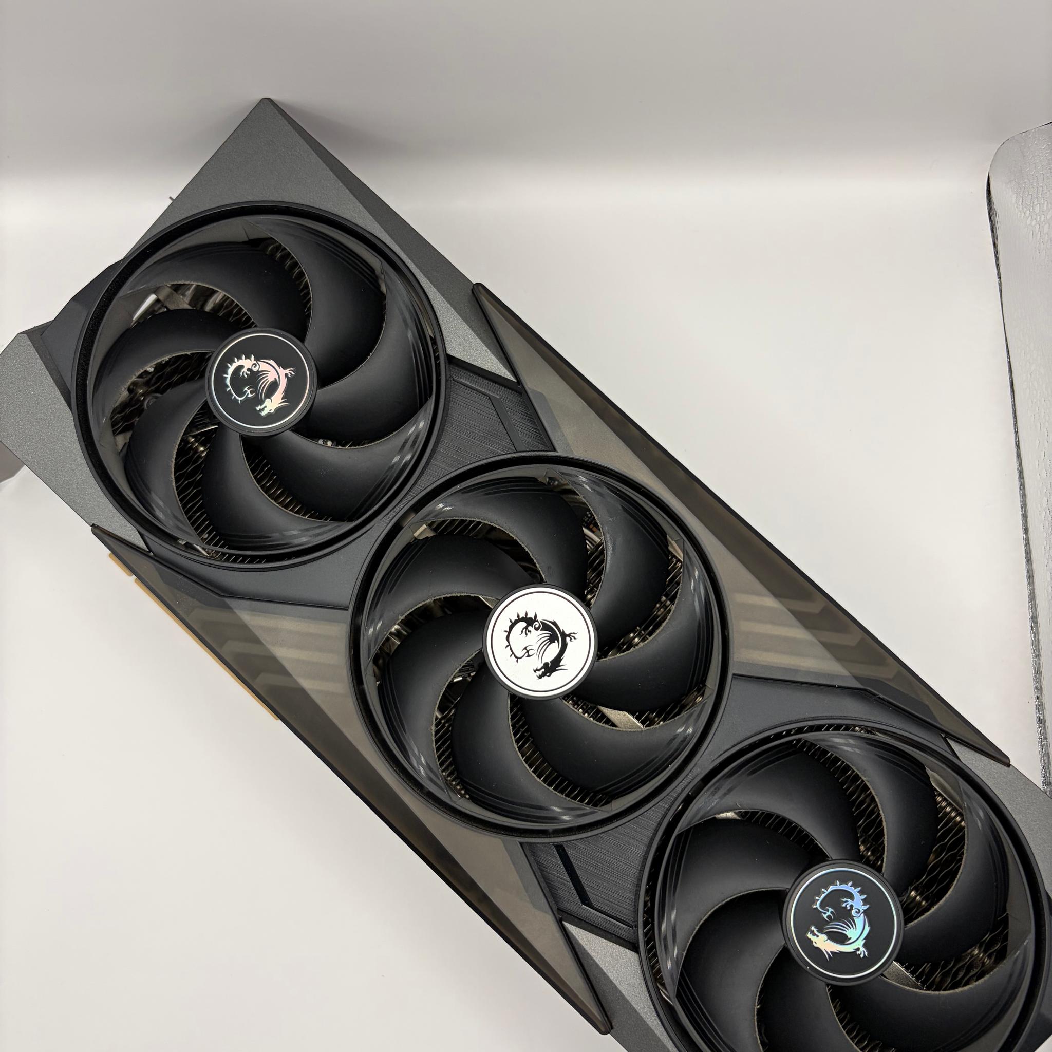 MSI GeForce RTX 5090 32G GAMING TRIO OC