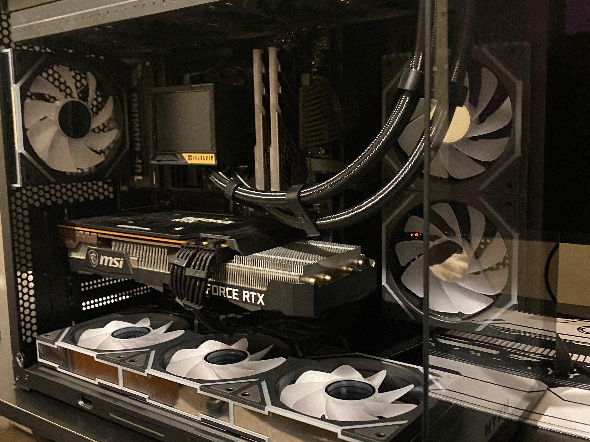 BUDGET-FRIENDLY AM5 GAMING PC | RYZEN 5 7600X | RTX 3070 | 32GB DDR5