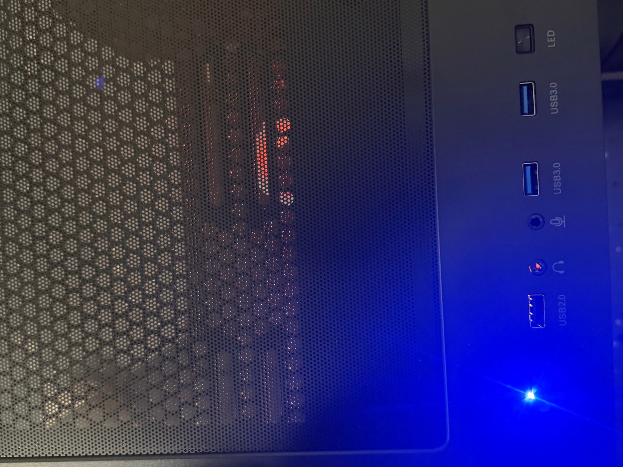 ❄️"Polar Shadow"⚫️| 1080p Gaming | RTX 5050 | Ryzen 7 3700X | 16GB Ram | 1TB SSD | Free ShIpping