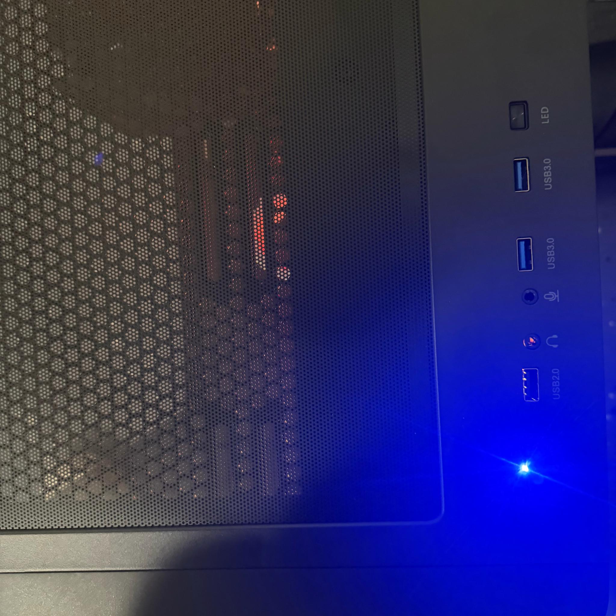 ❄️"Polar Shadow"⚫️| 1080p Gaming | RTX 5050 | Ryzen 7 3700X | 16GB Ram | 1TB SSD | Free ShIpping