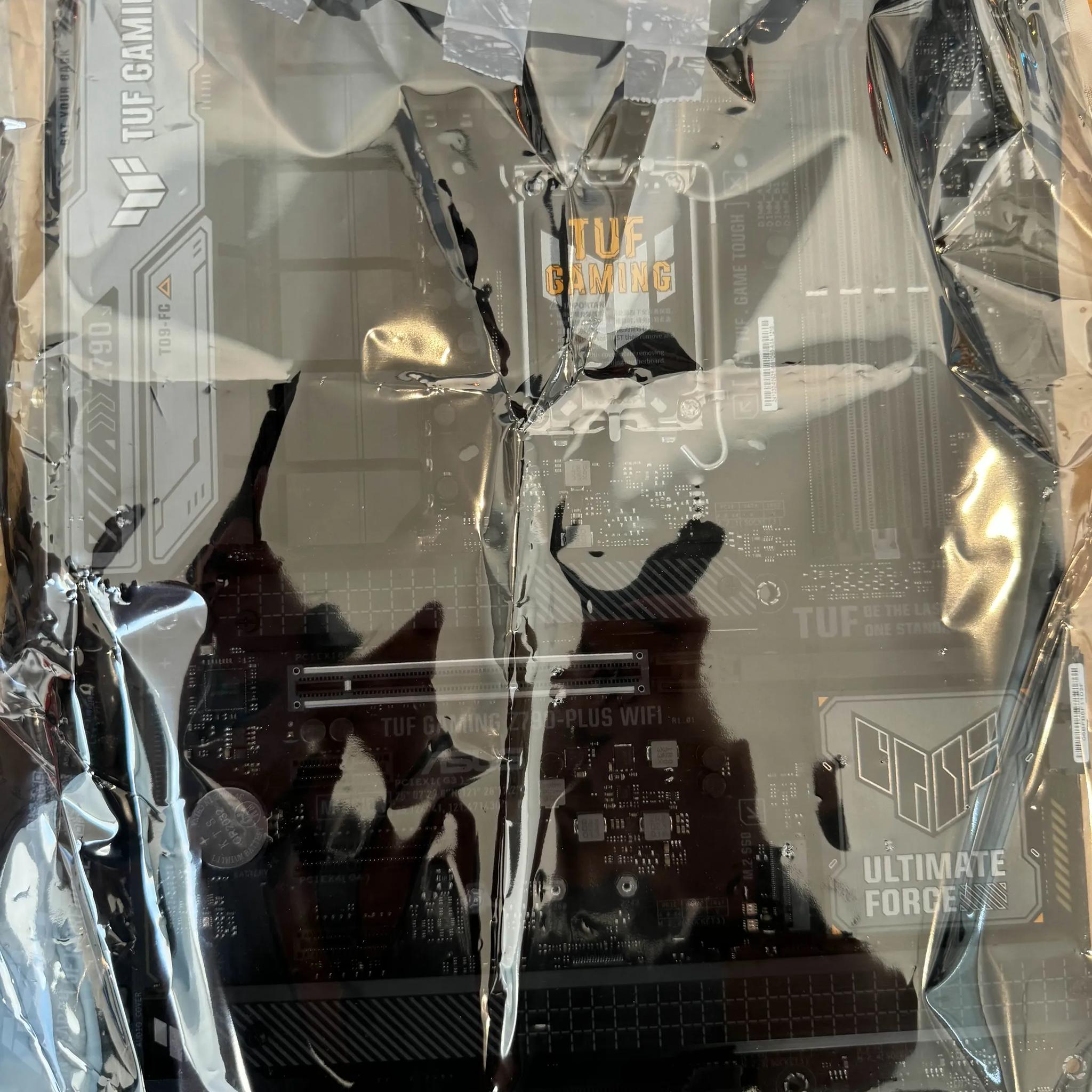 Asus TUF Gaming Z790-Plus Wifi DDR5