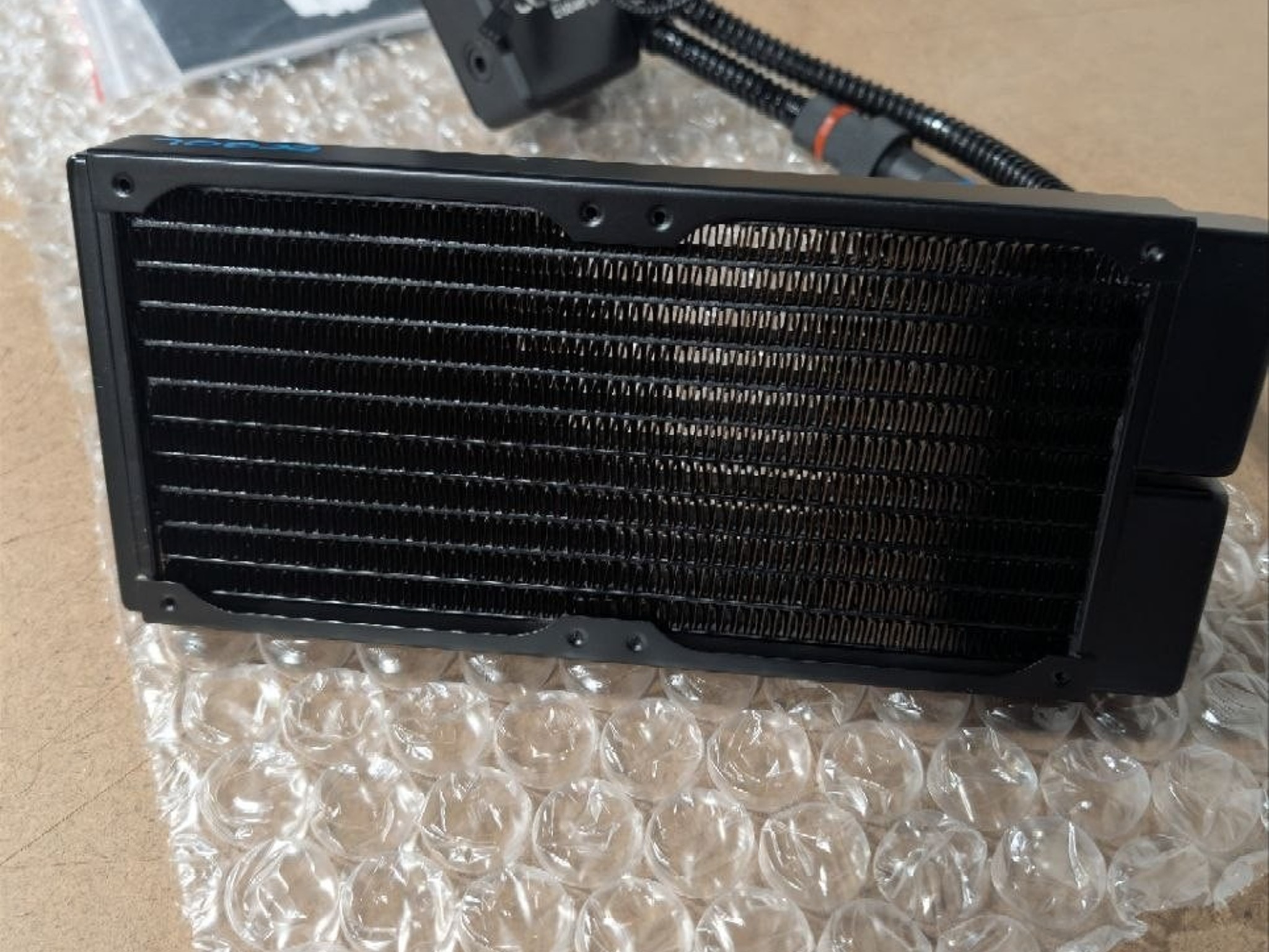 Alphacool Eisbaer LT240 AIO CPU Cooler - Black (11445)