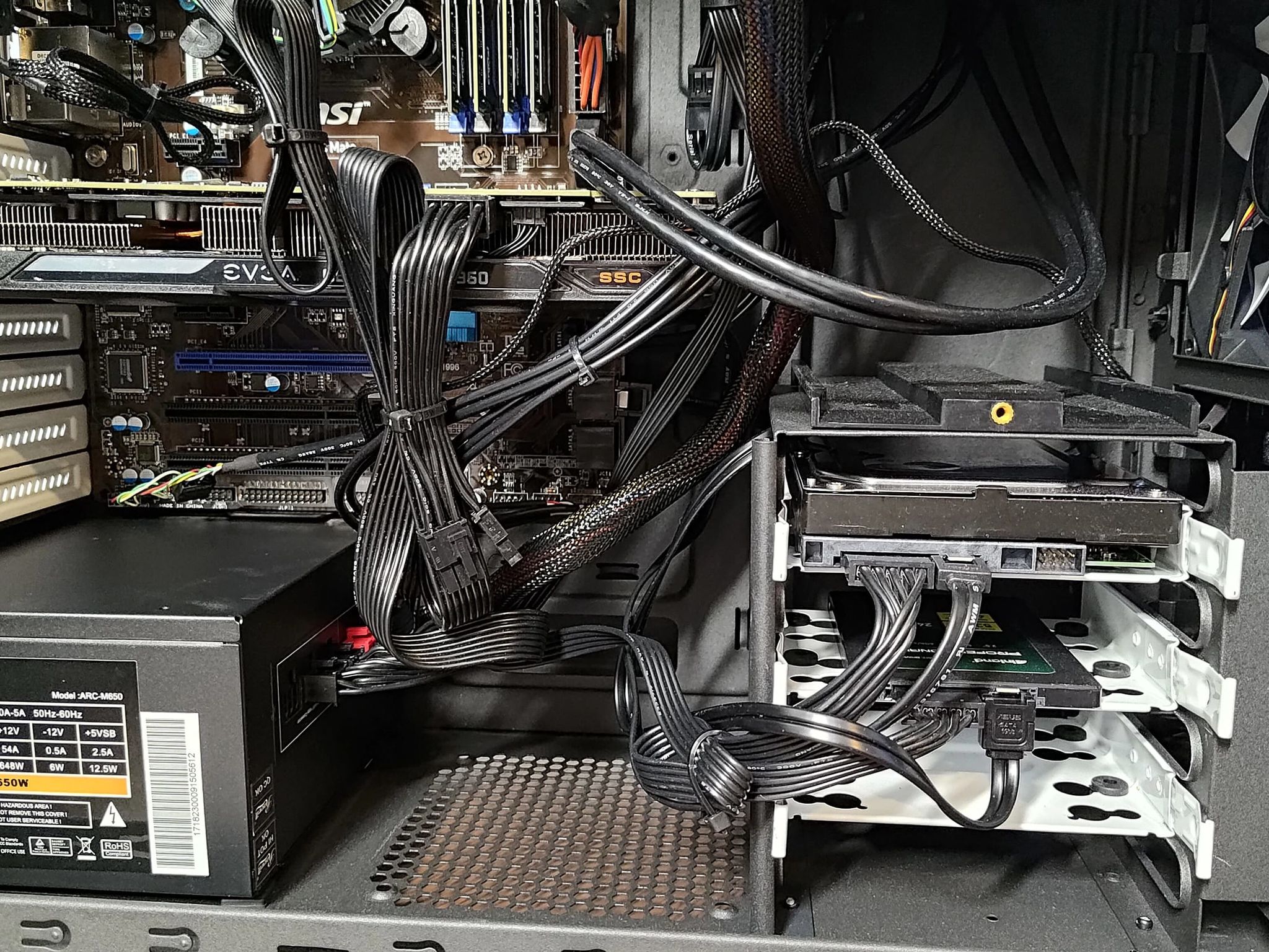 💸 Ultra Budget Fortnite Capable System 💸 | i7 4770k | GTX 960 | 24GB Ram | 480GB SSD / 500GB HDD