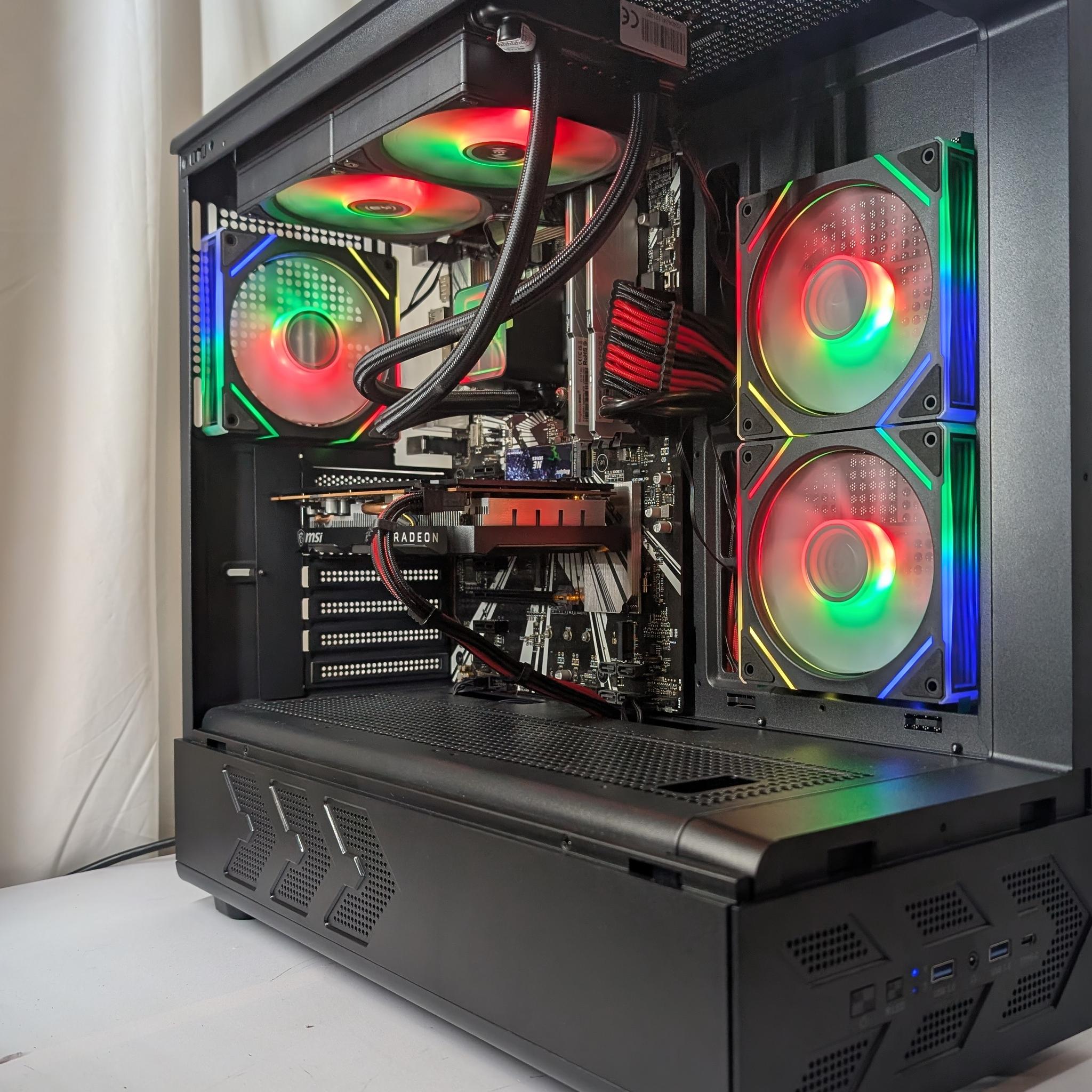RX 6000 XT | I7 9700 | 16GB DDR4 | 650W | 500GB NVME