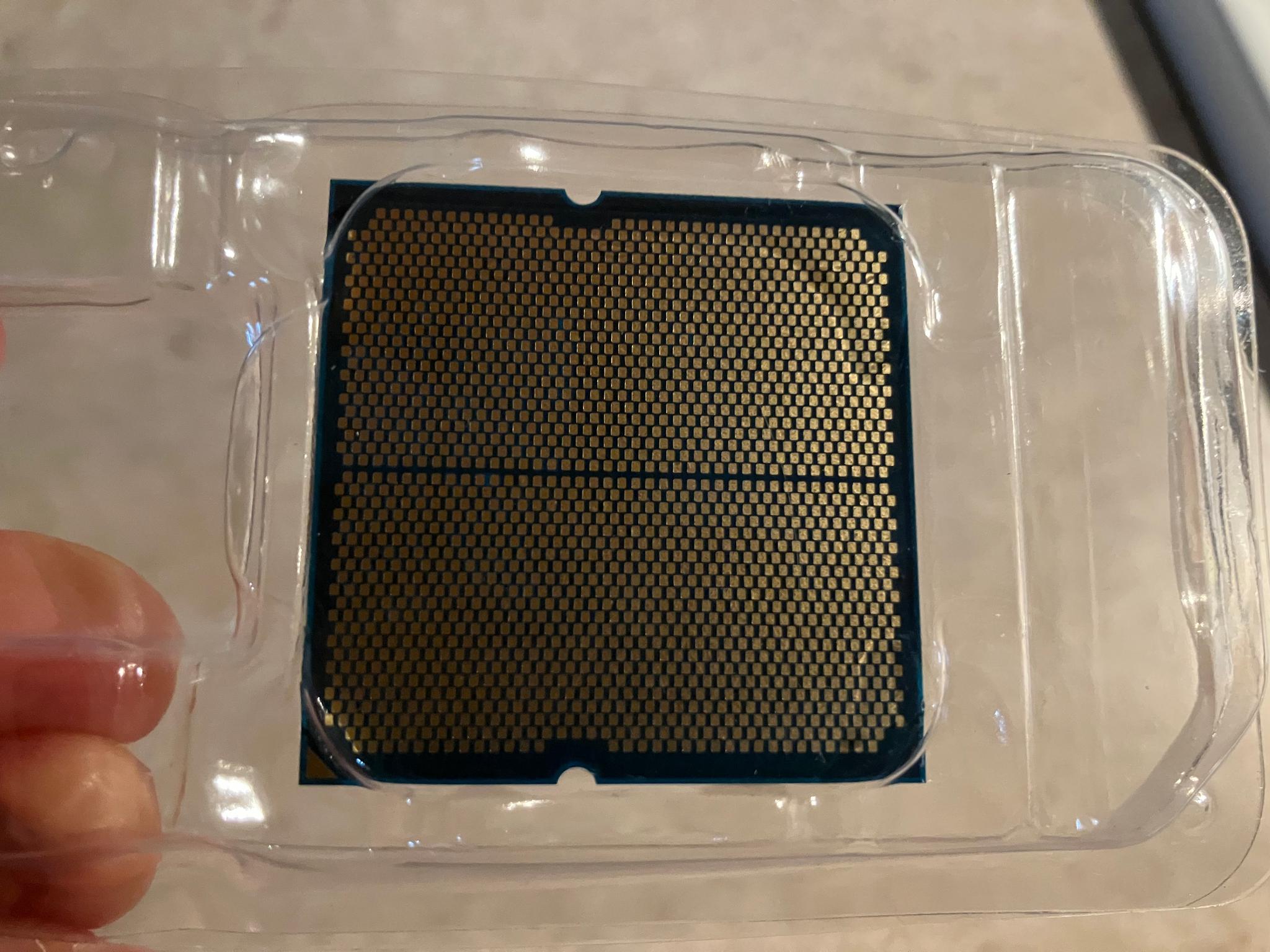 AMD Ryzen 7 9800X3D