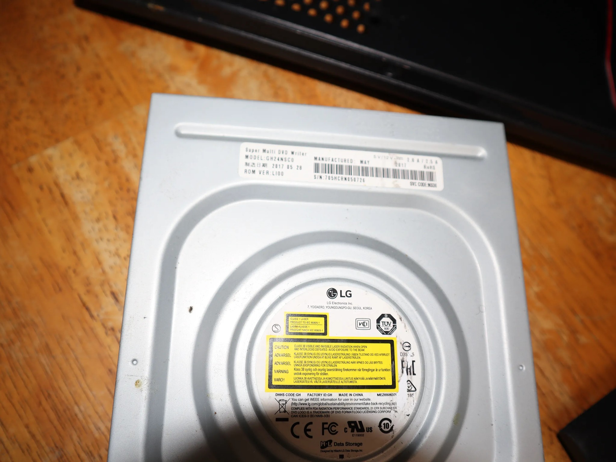 AZZA DRACO 707 ATX MID TOWER