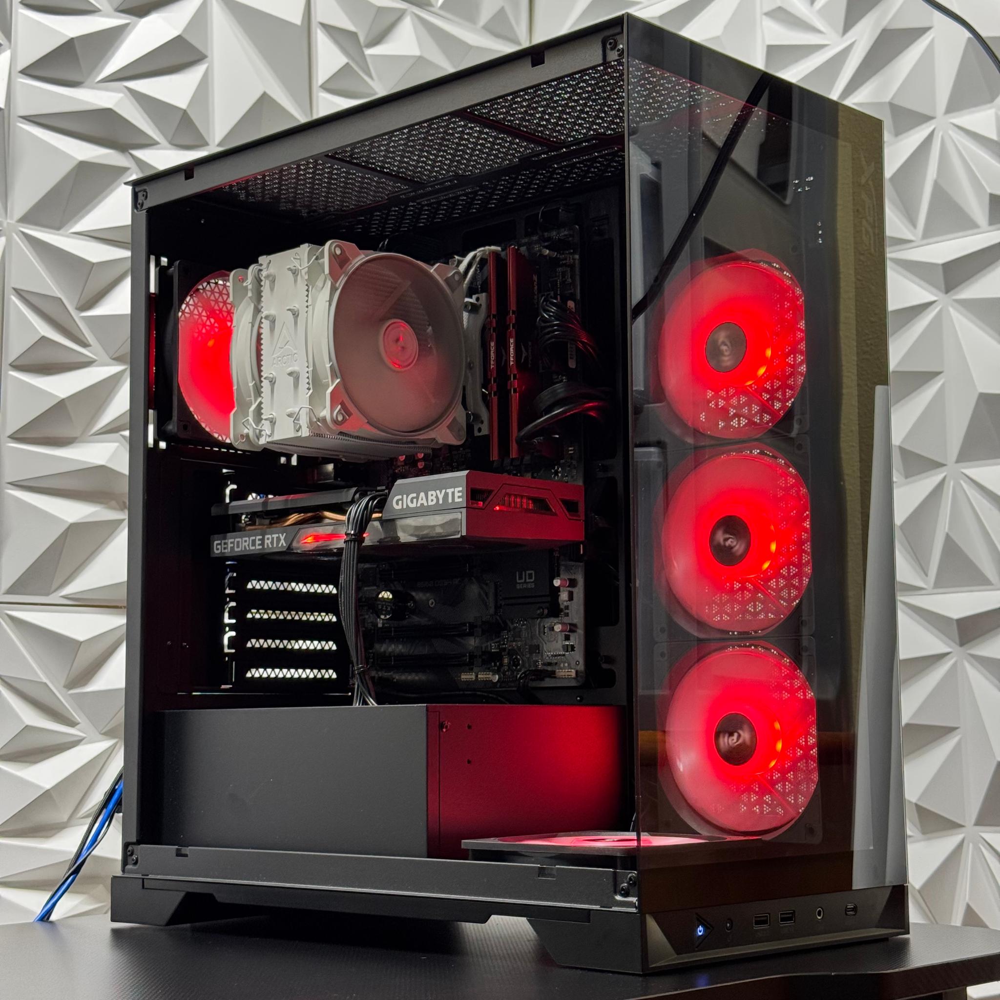 i7-11700F / RTX 3060 Ti / 32GB Ram / 256GB SSD + 2TB HDD / 600w power supply