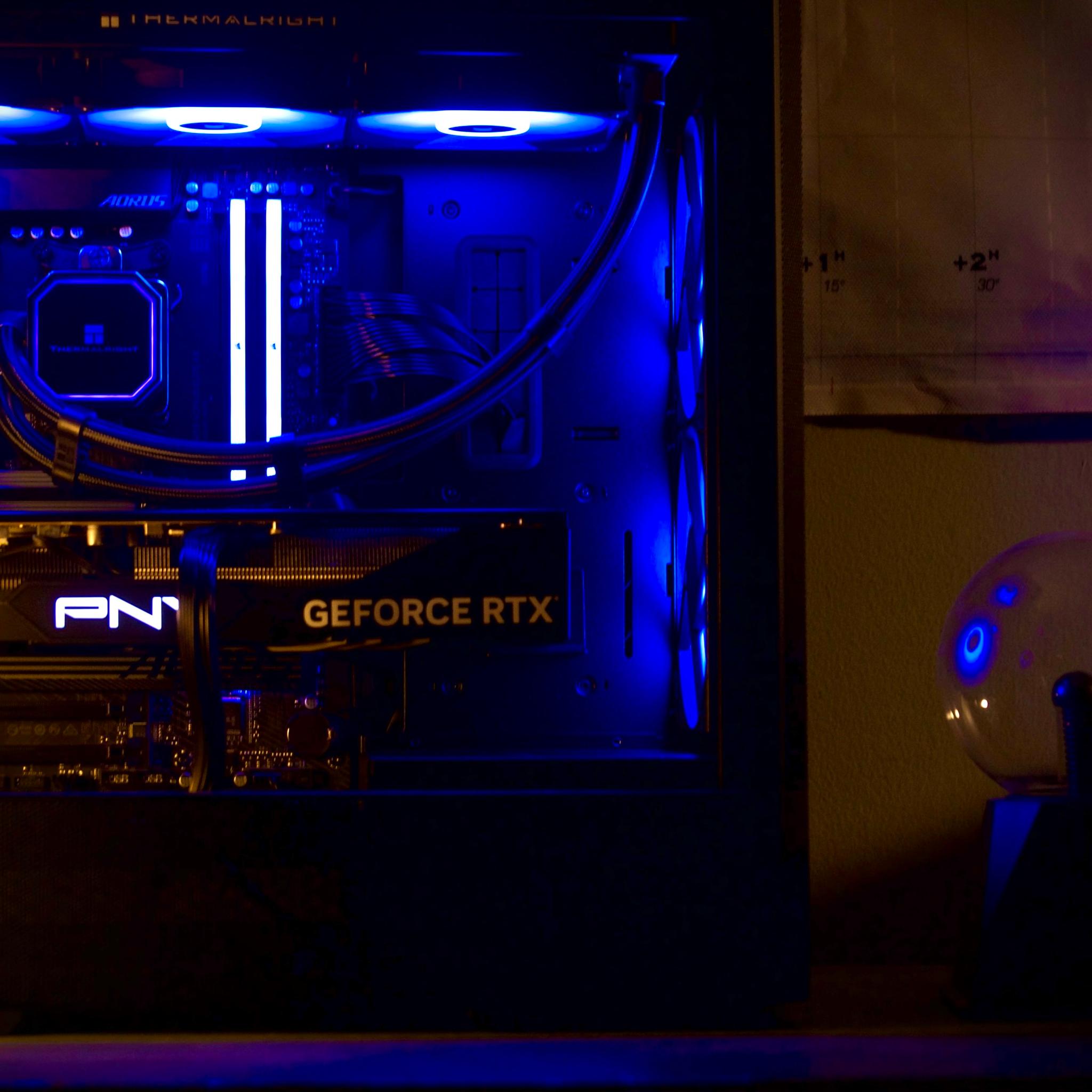 PURE PERFORMANCE PC | RTX 4080 | Ryzen 7 9700X  | 32GB DDR5 | 1 TB | Windows 11 Pro