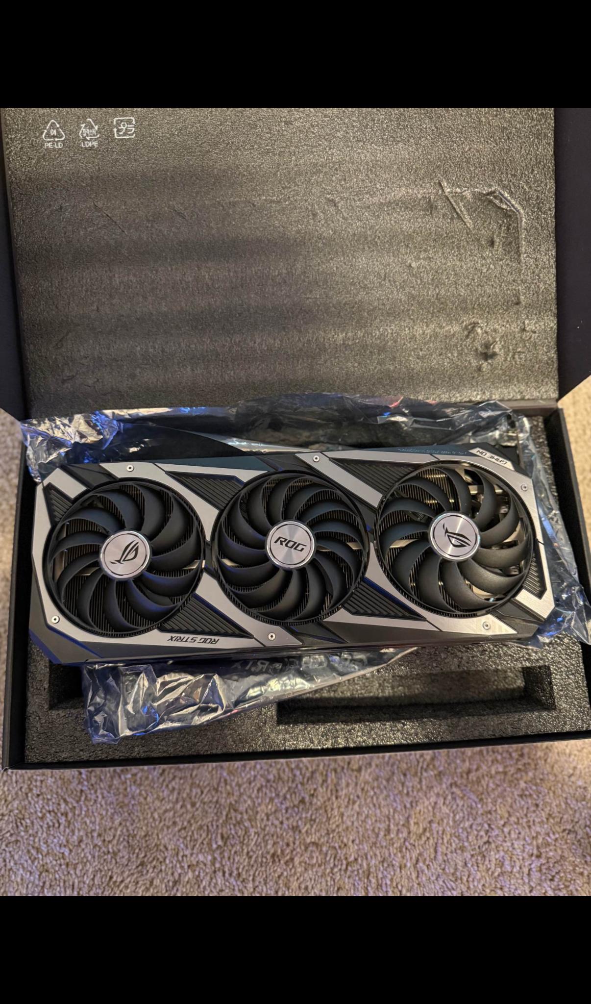 Asus ROG Strix GeForce RTX 3070 OC