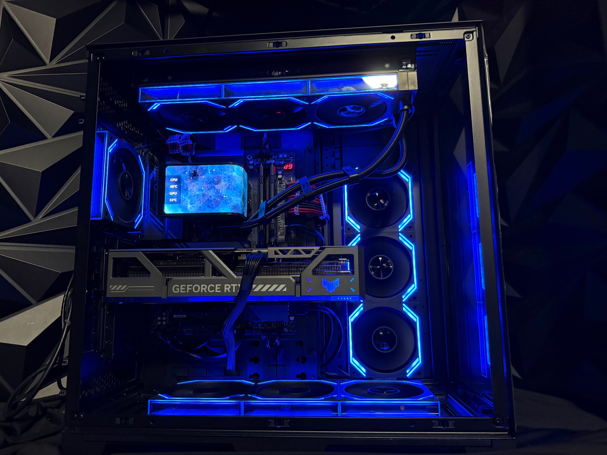 🔥🟥 REDLINE APEX 🟥🔥 Ryzen 9 9950X| RTX 5080| 64 GB DDR5| 6 TB NVMe| 1250W PSU
