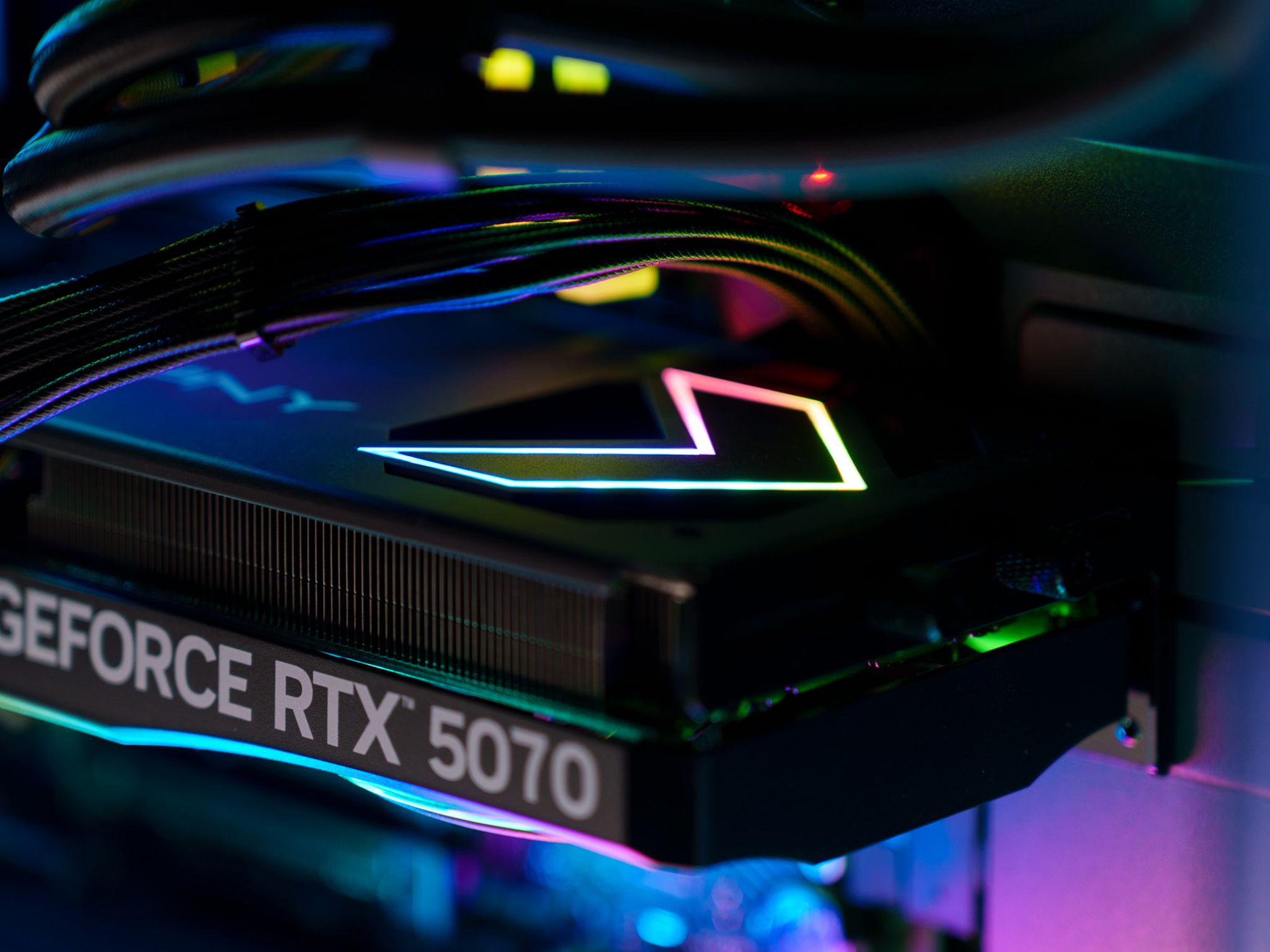 RTX 5070 + Ryzen 9 7900X Gaming PC | 32GB DDR5-6000 CL30 | 1TB Gen4 | 360mm AIO | 750W Gold