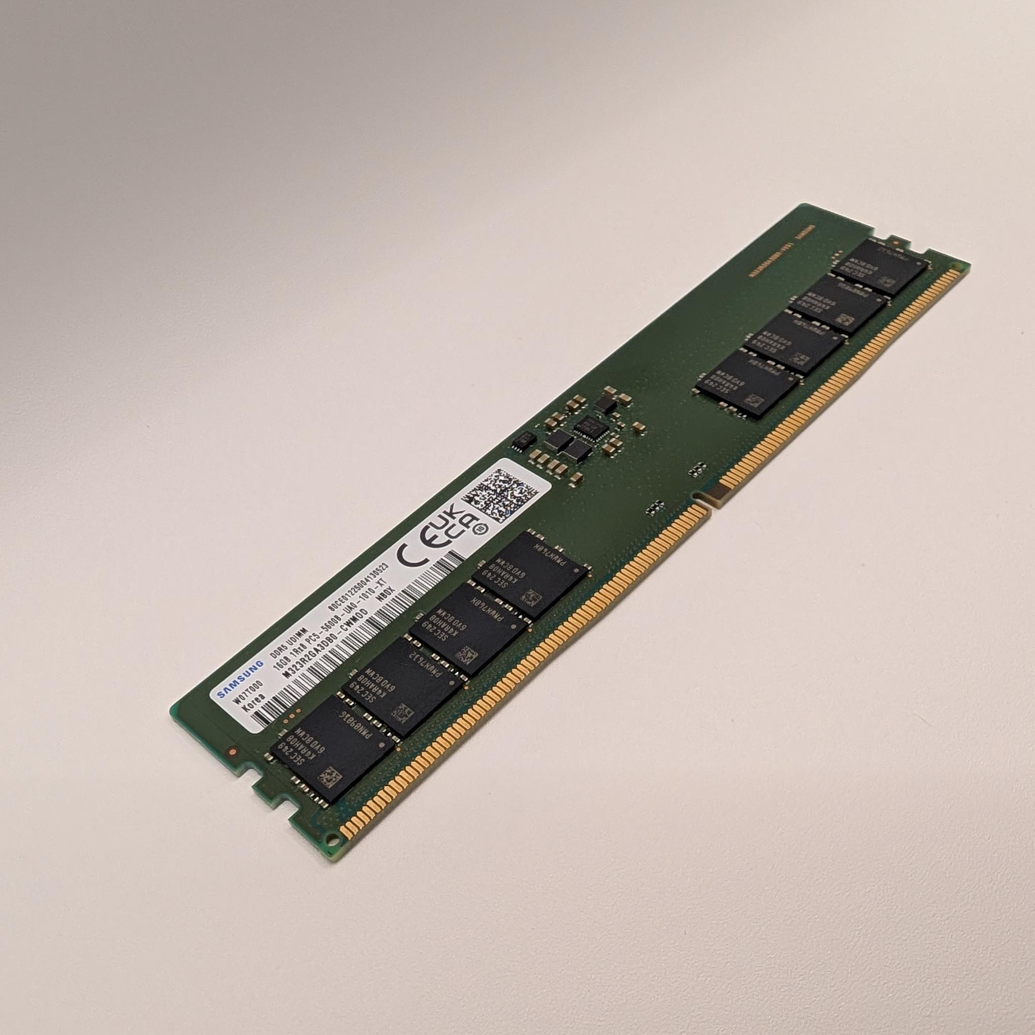 Samsung 16GB 1RX8 PC5-5600B-UA0-1010-XT Desktop Memory