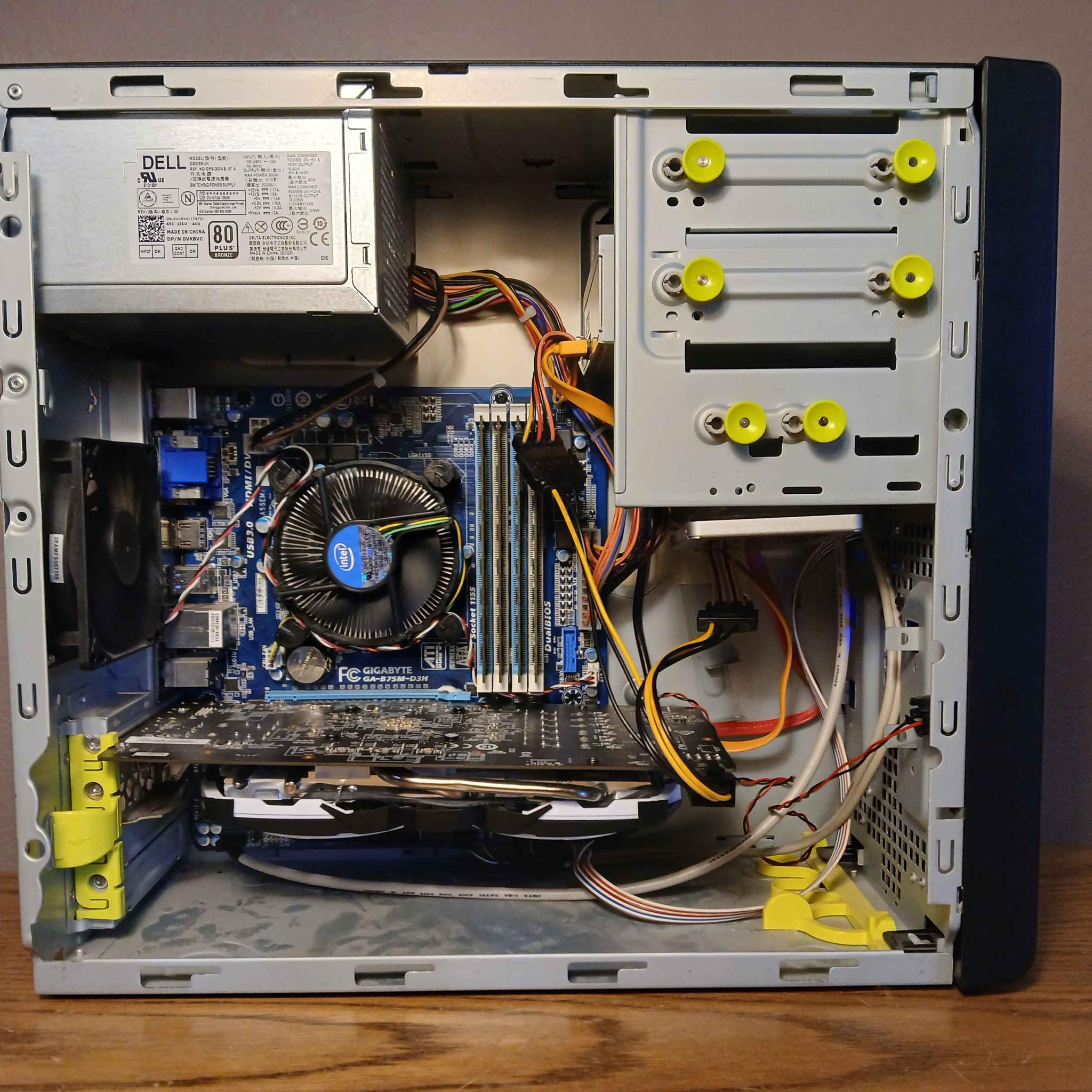 RX 480 | i7-3770 (e3-1240v2) | 16gb RAM | 250gb ssd