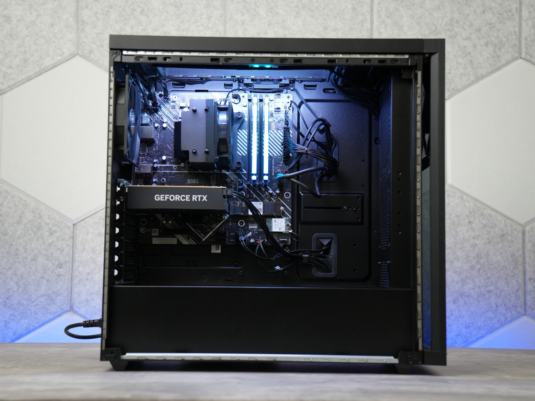 Gaming PC | RTX 4060 | RYZEN 5 | 16GB DDR5 | WINDOWS 11 | WIFI & BT