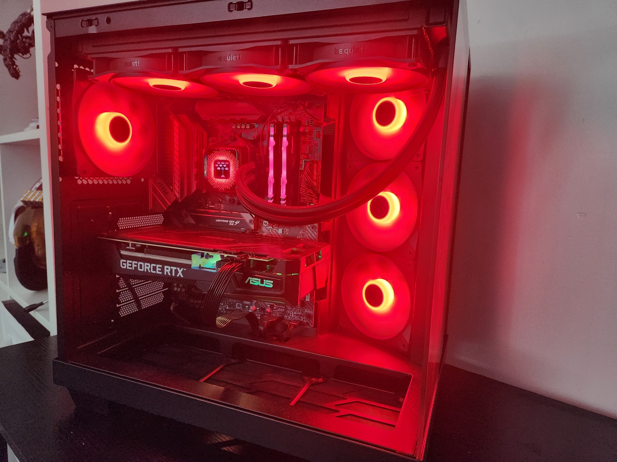 BIG RED: POWER HOUSE RTX 1440p GAMING PC!