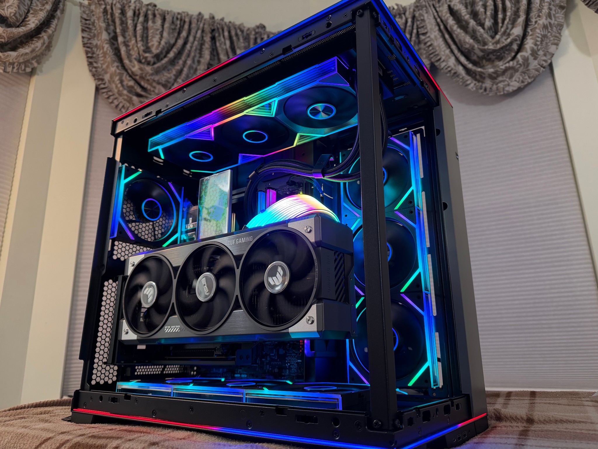 👑  9950X3D | RTX 5080 | 32GB DDR5| 2TB NVME SSD| 1000w PSU | APEX MIRRORSTORM SHOWCASE 👑