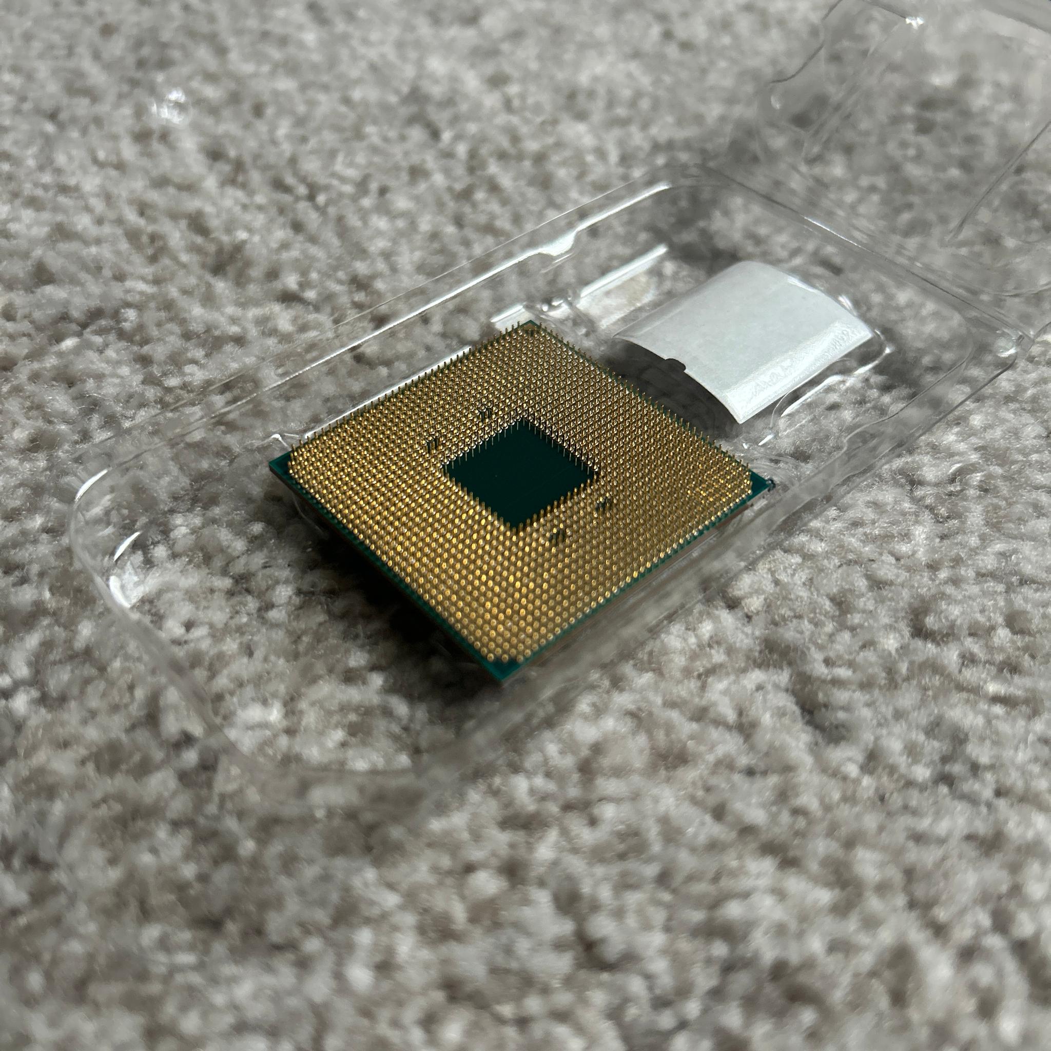 5800x3d - Like New