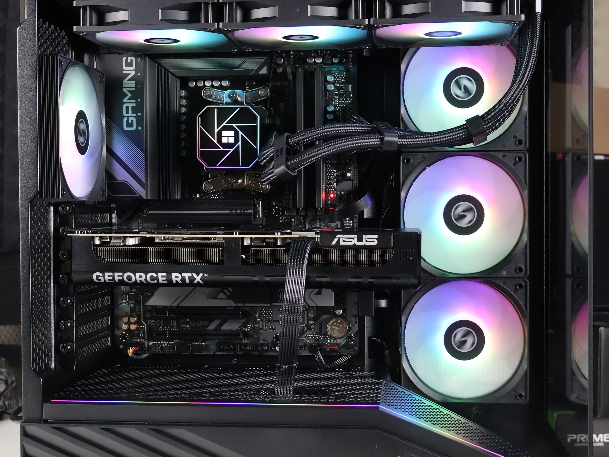 ⚫ Ryzen 7 9700X/RTX 5070Ti 16GB Gaming/Streaming PC ⚫