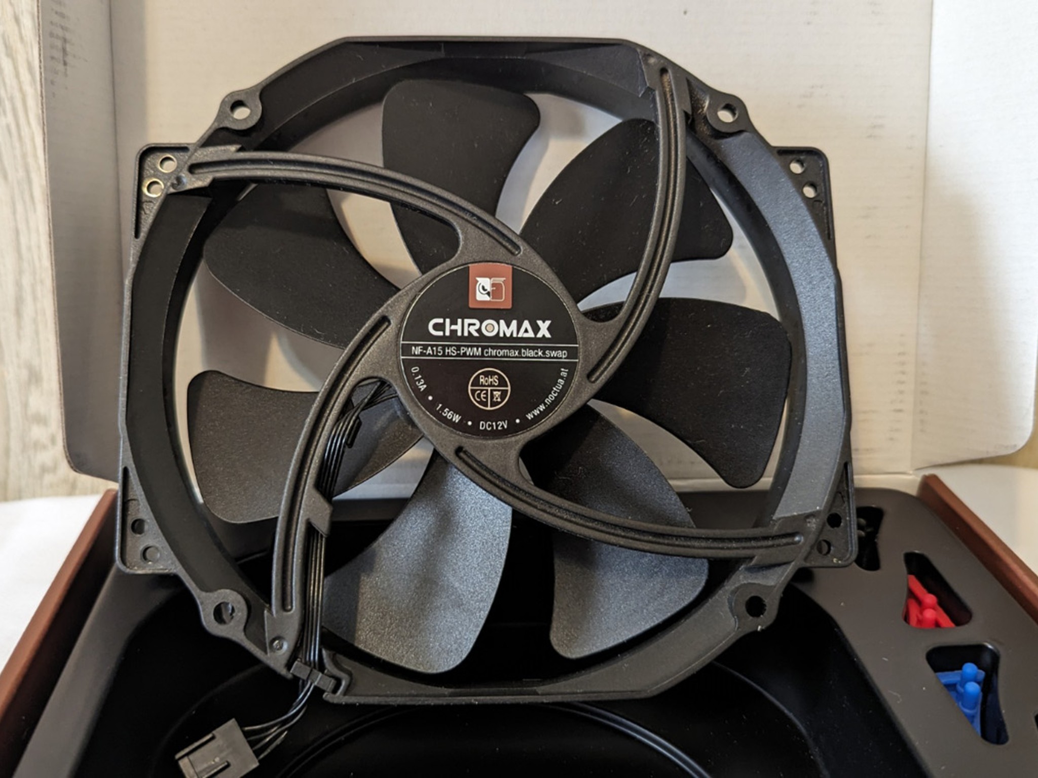Noctua NF-A15 HS-PWM Chromax.Black.Swap Case/Heatsink upgrade Fans 140mm x 150mm x 25mm